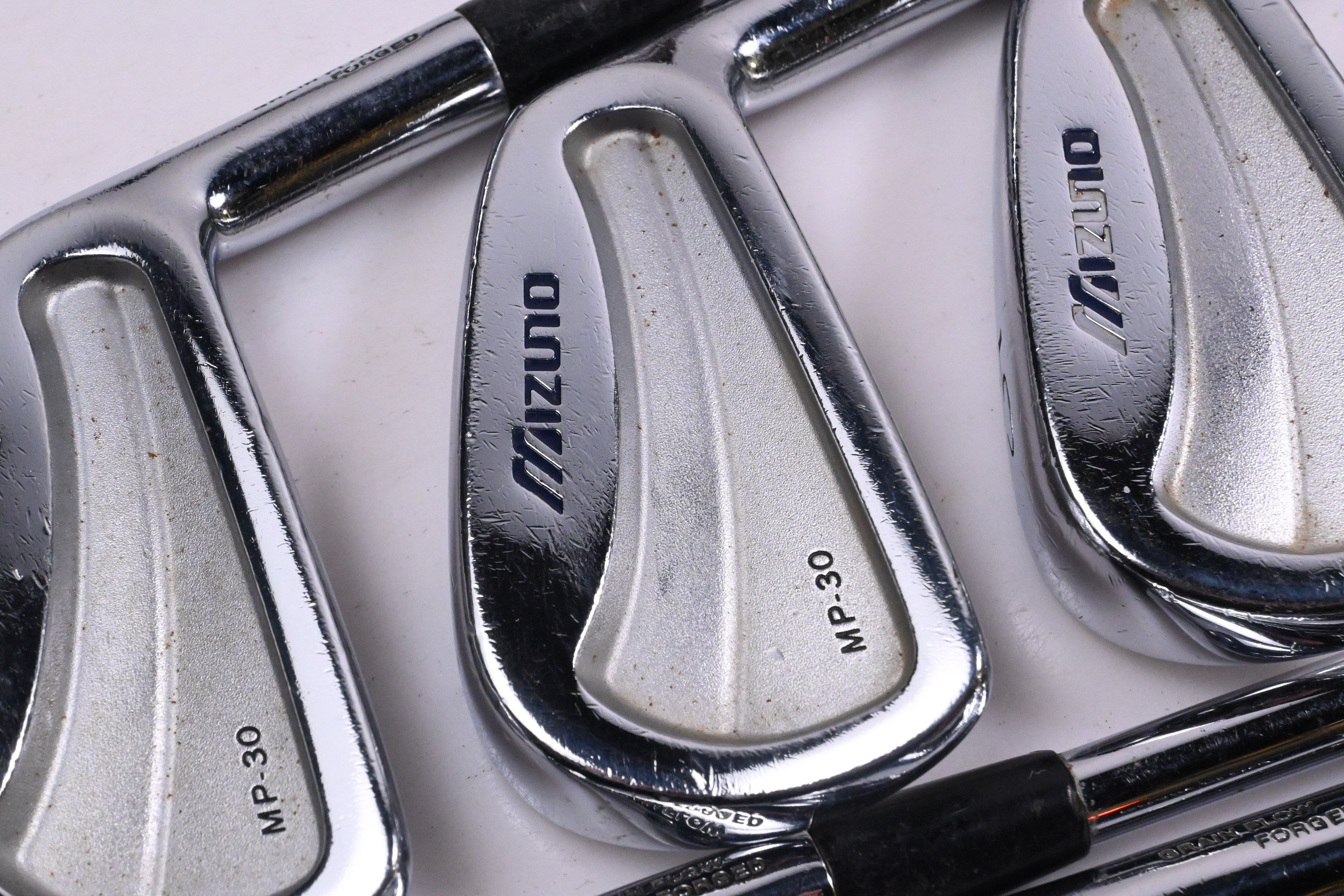 Mizuno MP-30 Irons / 3-PW / Regular Flex Dynamic Gold R300 Shafts