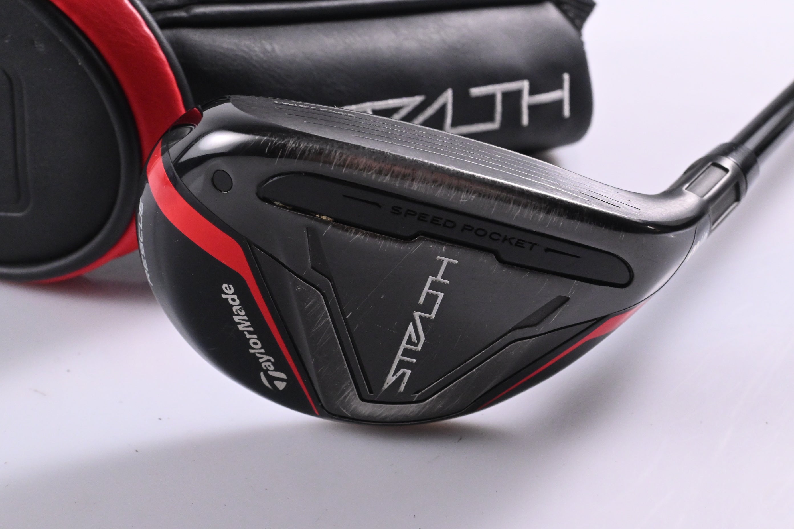Taylormade Stealth #3 Hybrid / 19 Degree / X-Flex HZRDUS Smoke RDX Red 80 Shaft