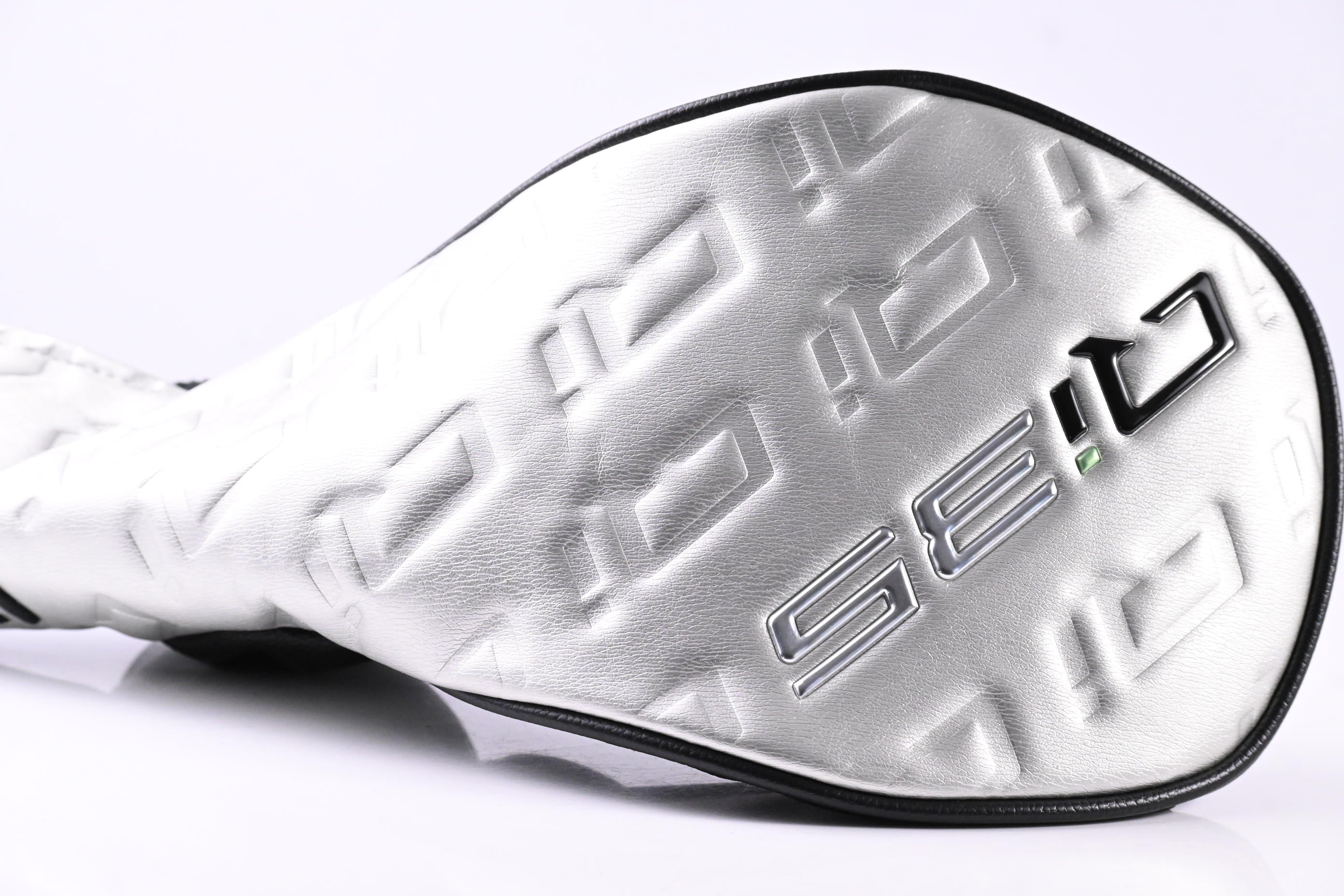 Taylormade Qi35 LS Driver / 9 Degree / Stiff Flex Kai'li CB Blue Dark Waves 60