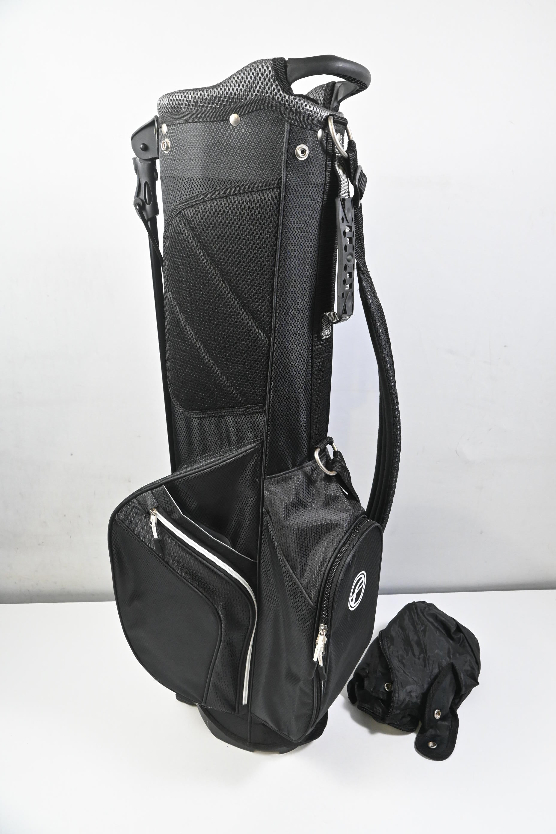 Fazer 2.5 Stand Bag / 4-Way Divider / Black