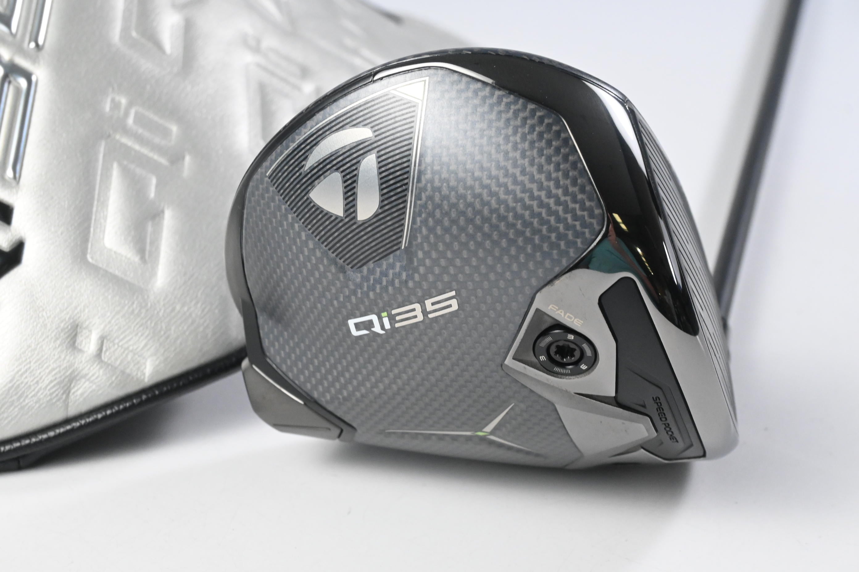 Taylormade Qi35 LS Driver / 8 Degree / X-Flex Kai'li Blue Dark Waves CB Blue 60