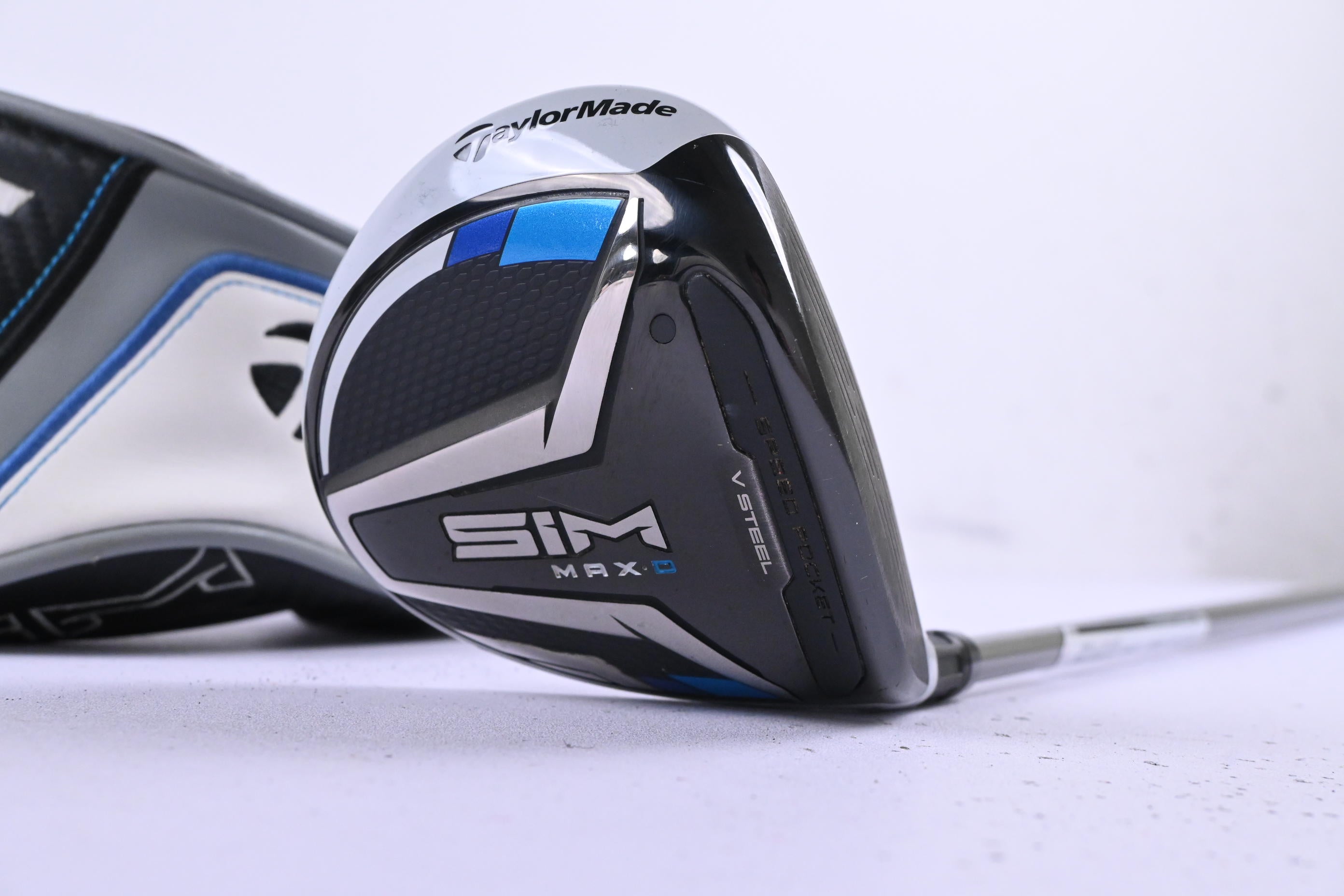 Taylormade SIM Max D #3 Wood / 16 Degree / Regular Flex UST Helium 5 Shaft