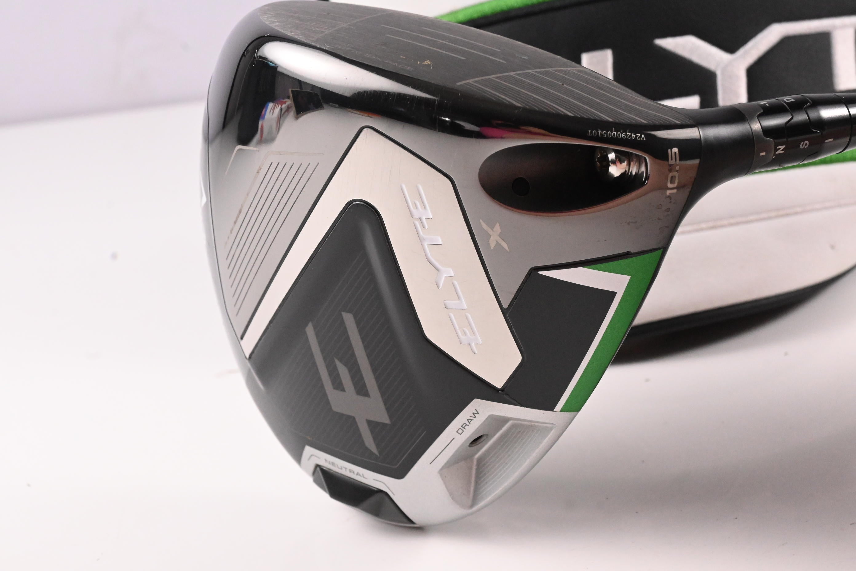 Callaway Elyte X Driver / 10.5 Degree / Regular Flex Denali Charcoal 50 Shaft