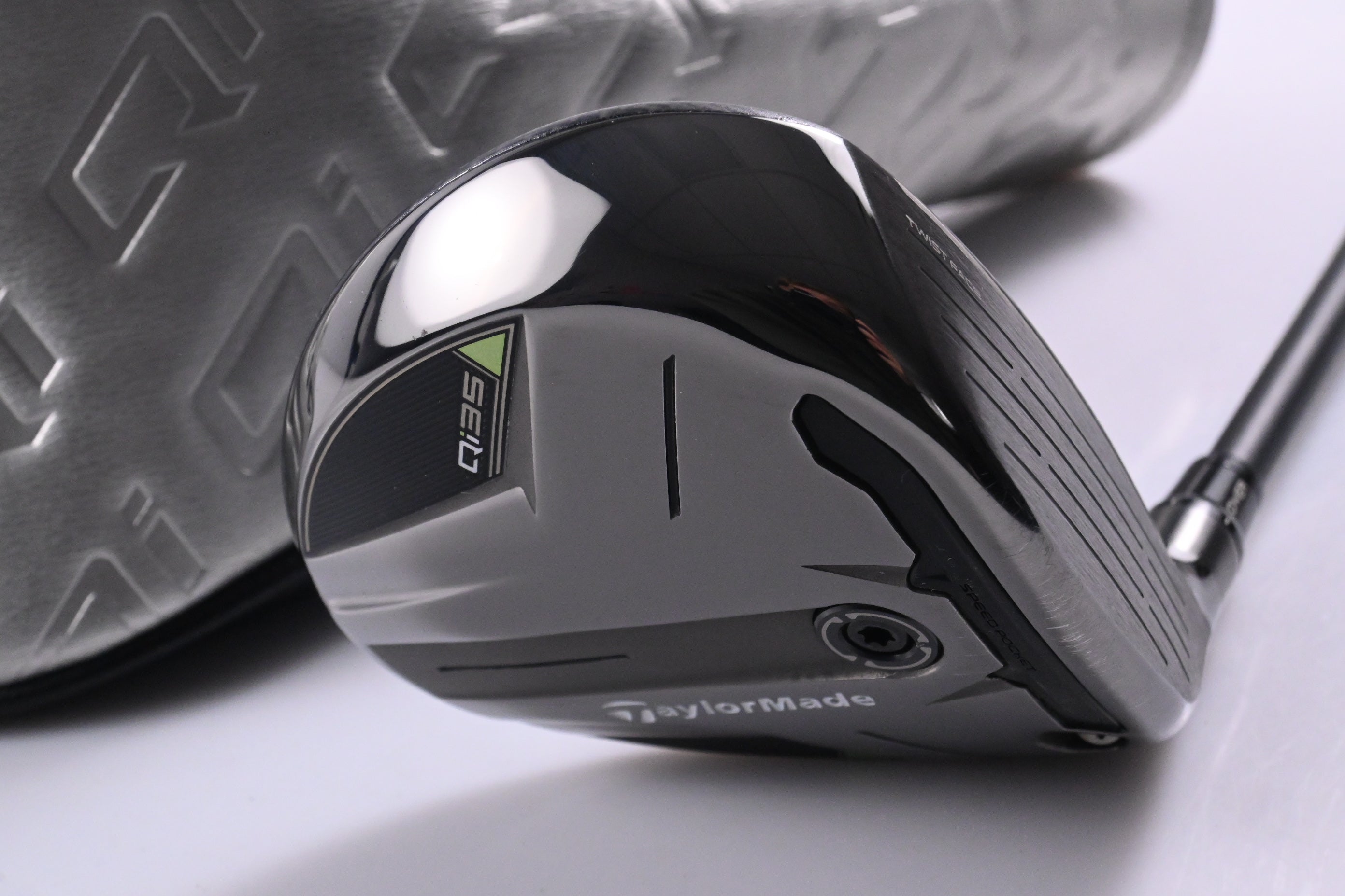 Taylormade Qi35 #3 Wood / 15 Degree / Regular Flex Fujikura Ventus Blue 5 Shaft