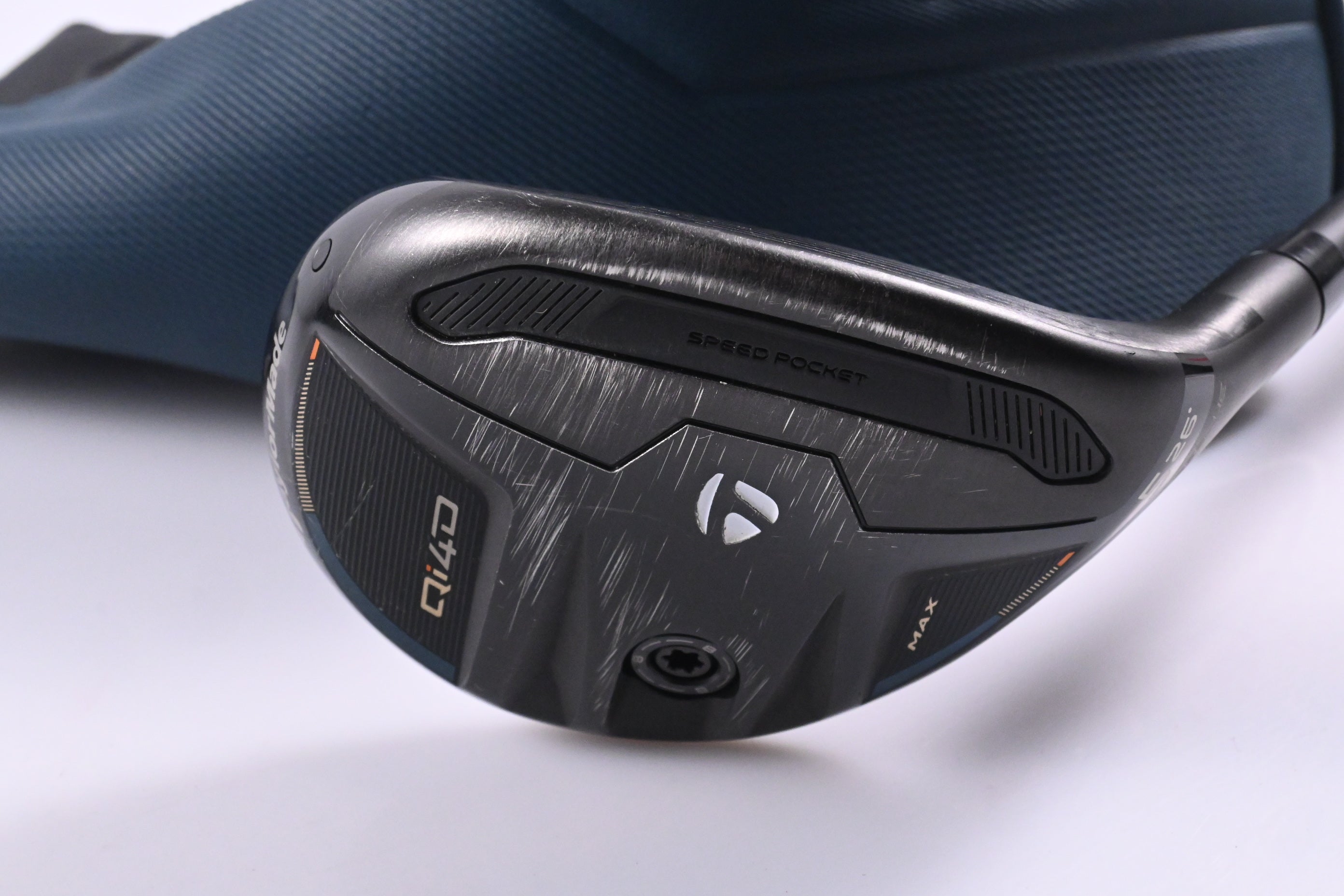 Taylormade Qi4D Max #5 Hybrid / 26 Degree / Regular Flex Reax 50 Shaft