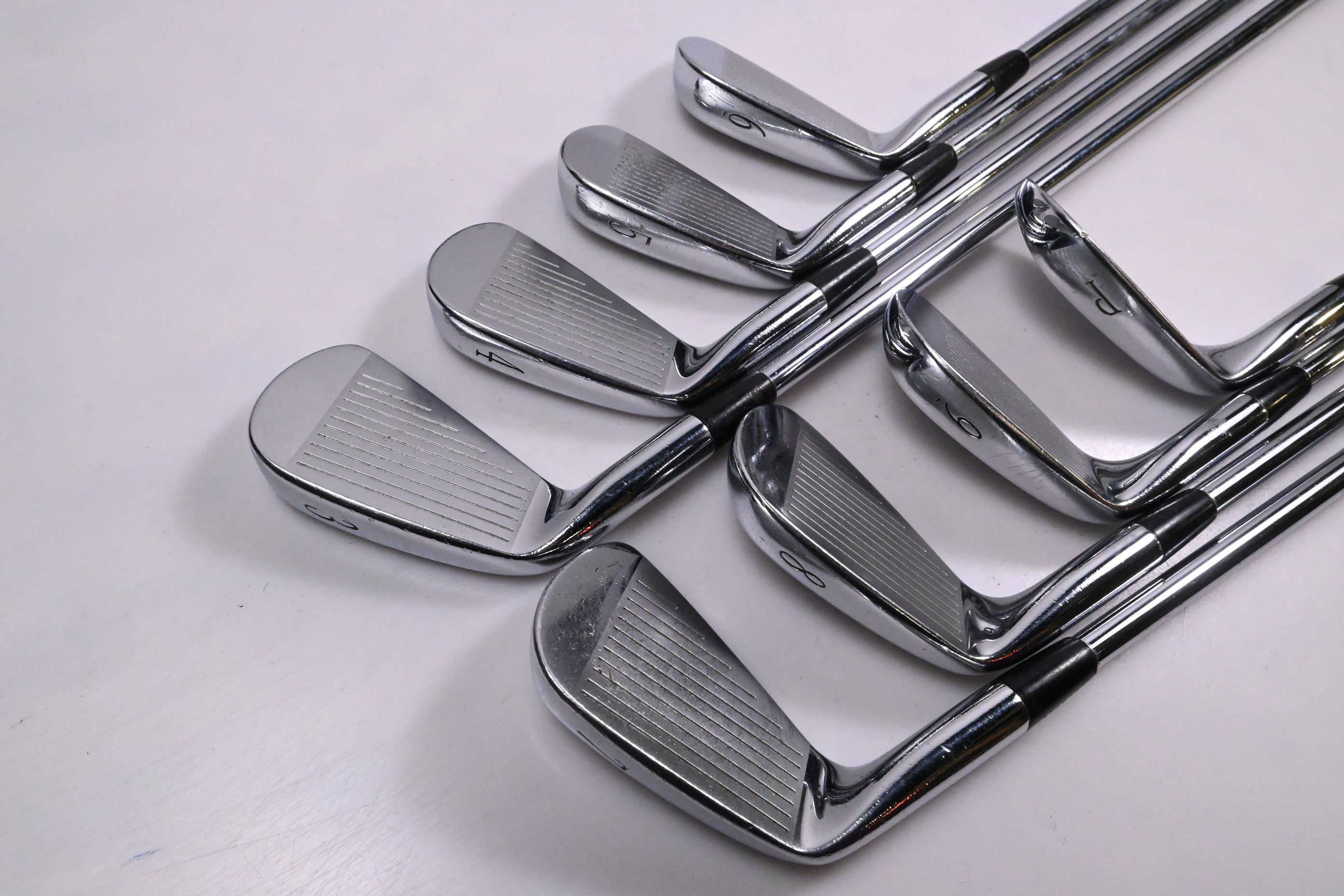 Mizuno MP-30 Irons / 3-PW / Regular Flex Dynamic Gold R300 Shafts