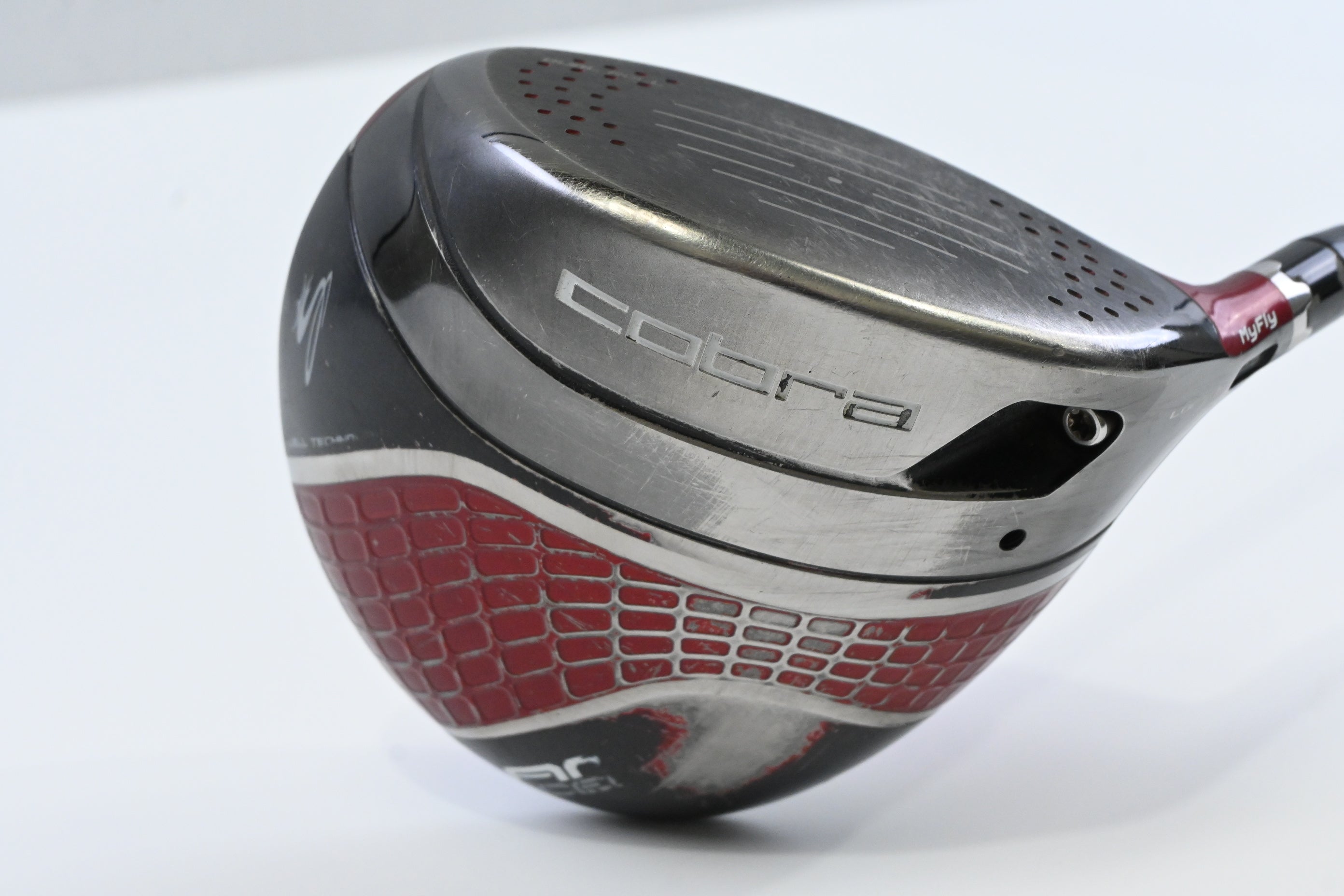 Cobra AMP Cell Driver / 8.5-11.5 Degree / Regular Flex Fujikura Fuel 57 Shaft