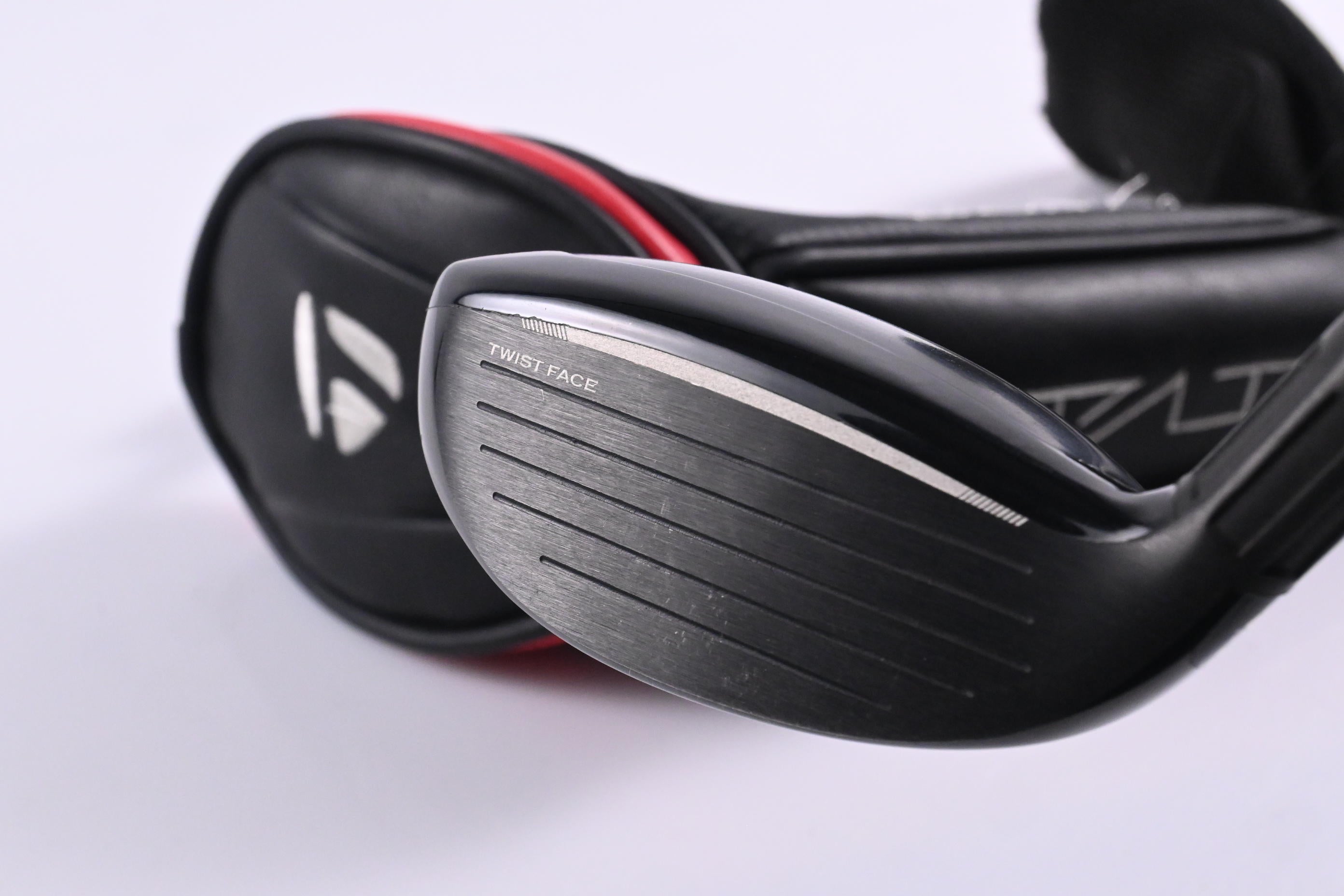 Taylormade Stealth #3 Hybrid / 19 Degree / Stiff Flex Ventus Red 7 Shaft