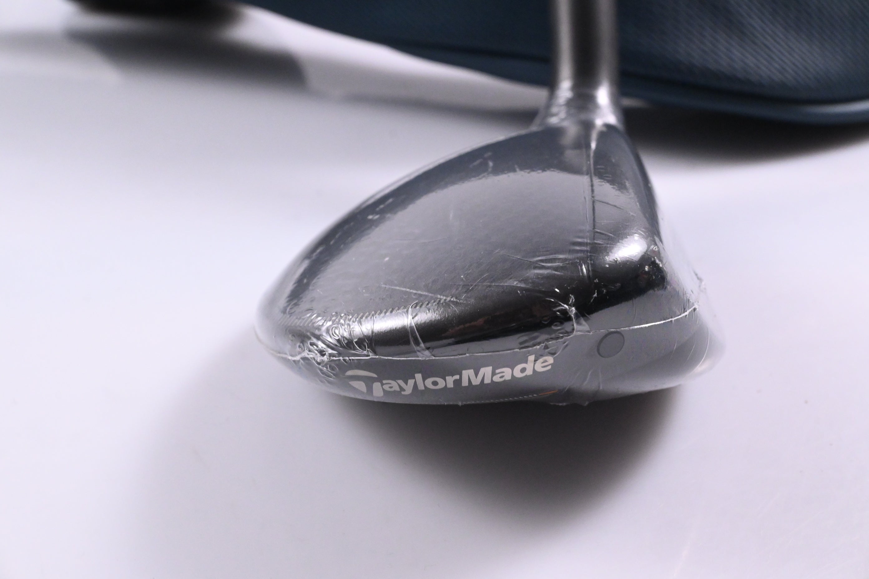 Taylormade Qi4D #5 Hybrid / 26 Degree / Senior Flex Reax White 45 Shaft