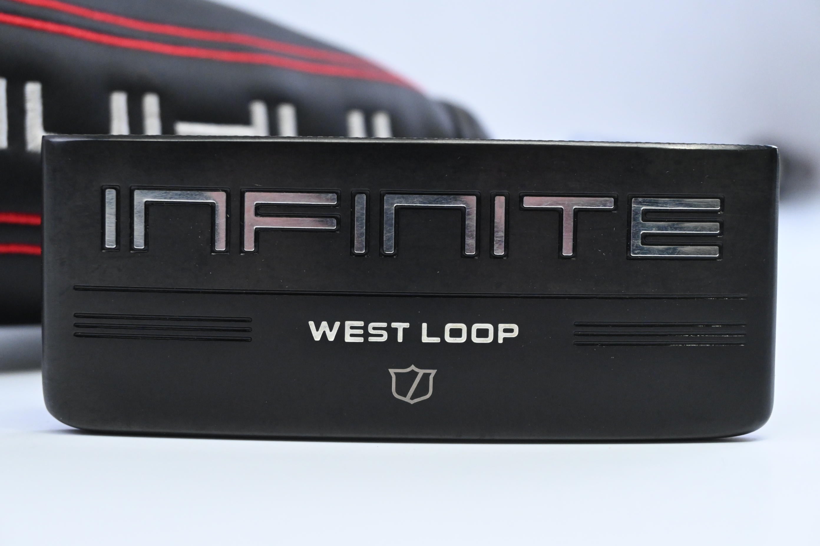 Wilson Infinite West Loop 2024 Putter / 34 Inch