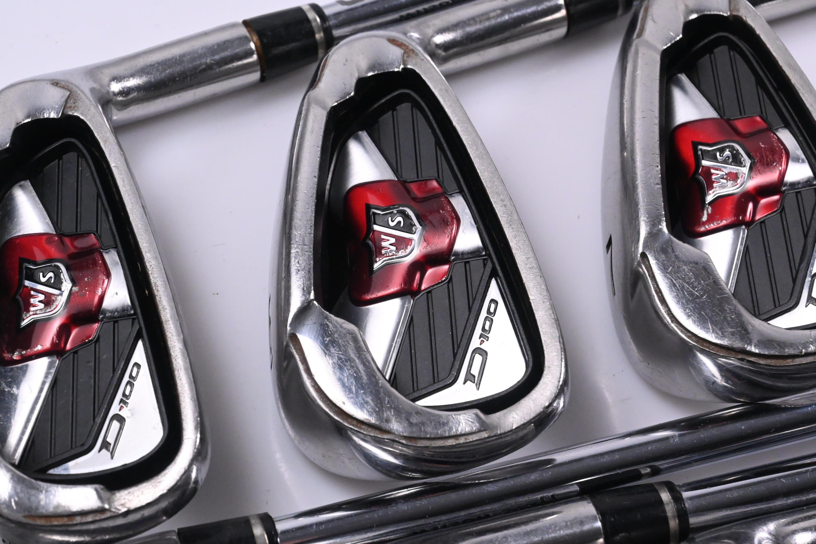 Wilson D100 Irons / 5-PW+SW / UniFlex True Temper Shafts