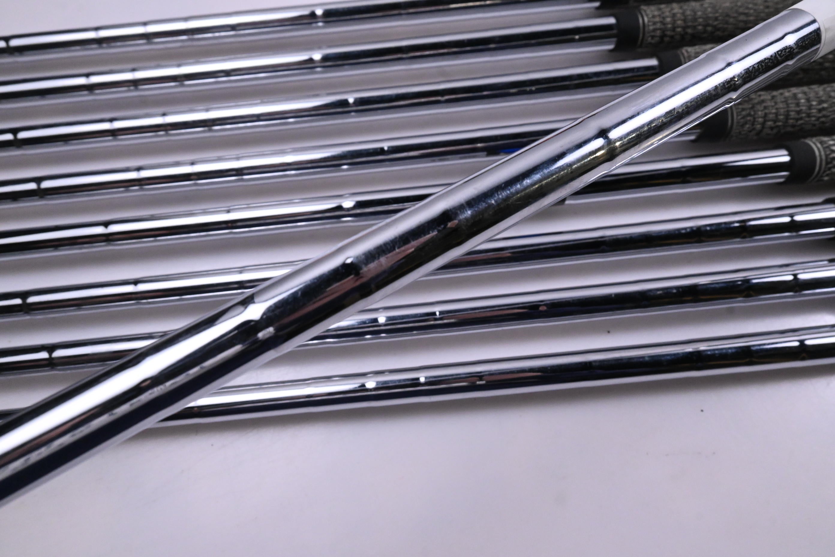 Callaway X-12 Irons / 3-PW+SW / UniFlex Callaway Shafts
