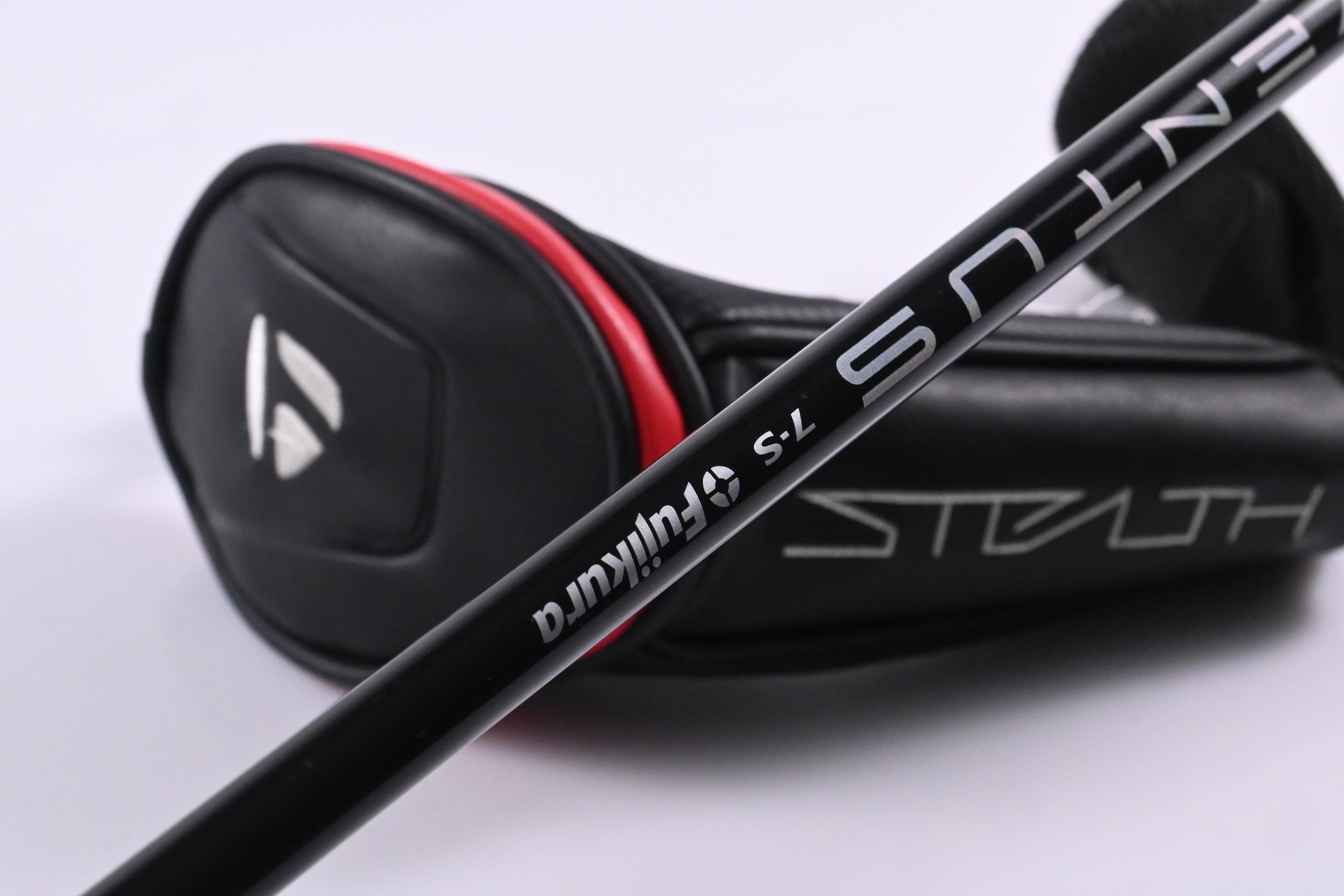 Taylormade Stealth #3 Hybrid / 19 Degree / Stiff Flex Ventus Red 7 Shaft