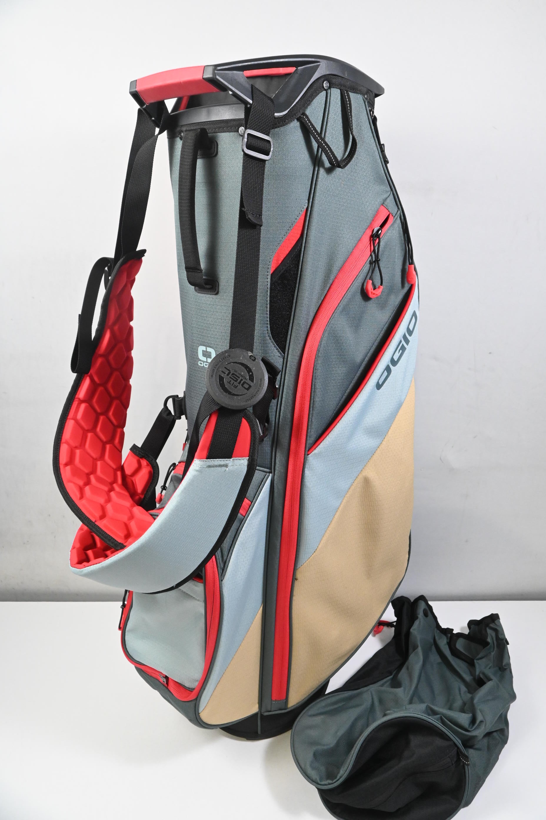 Ogio Fuse Stand Bag / 4-Way Divider / Grey, Beige & Red