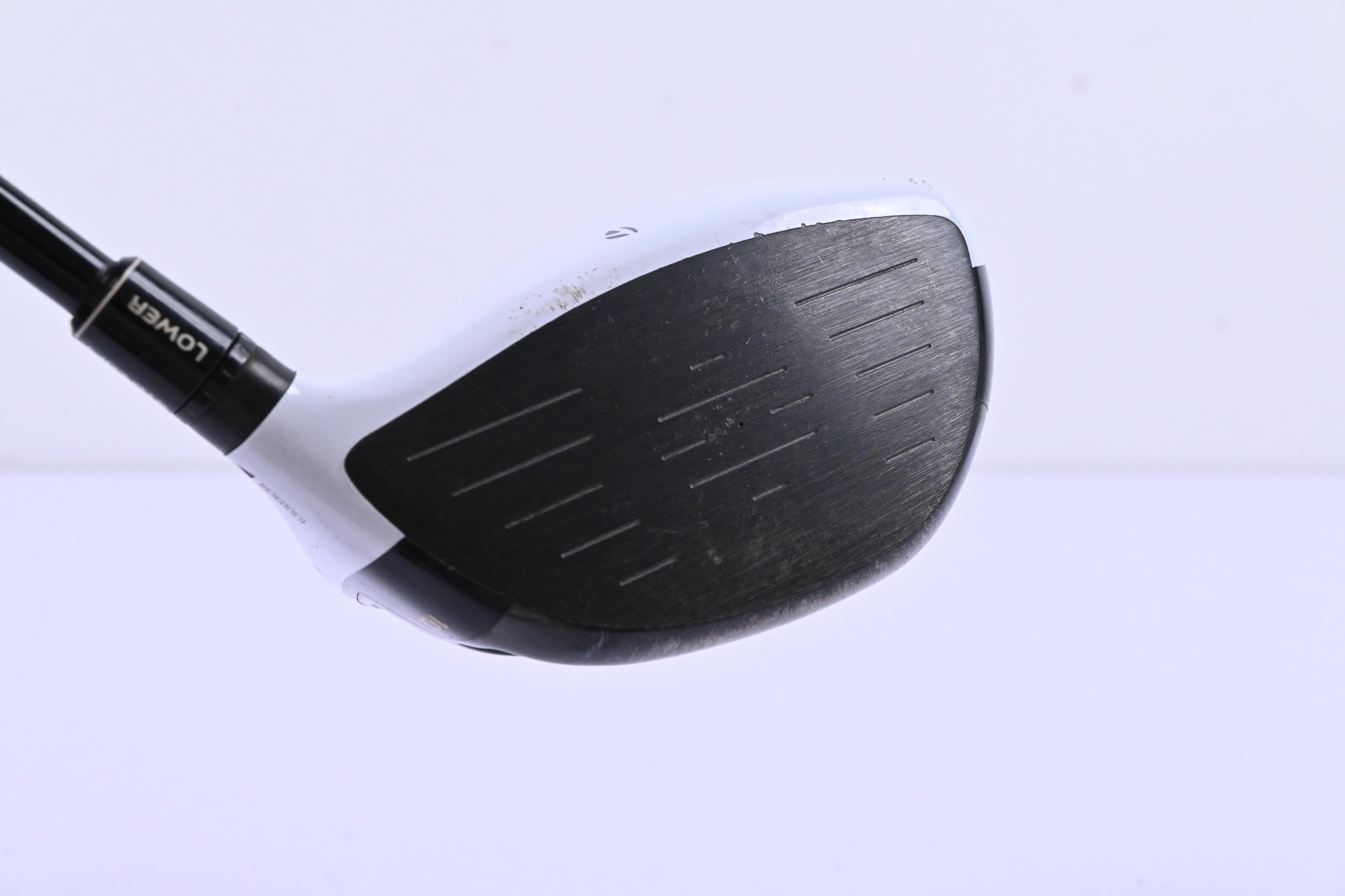 Left Hand Taylormade M2 2016 Driver / 10.5 Degree / Regular Flex Fujikura Pro 50