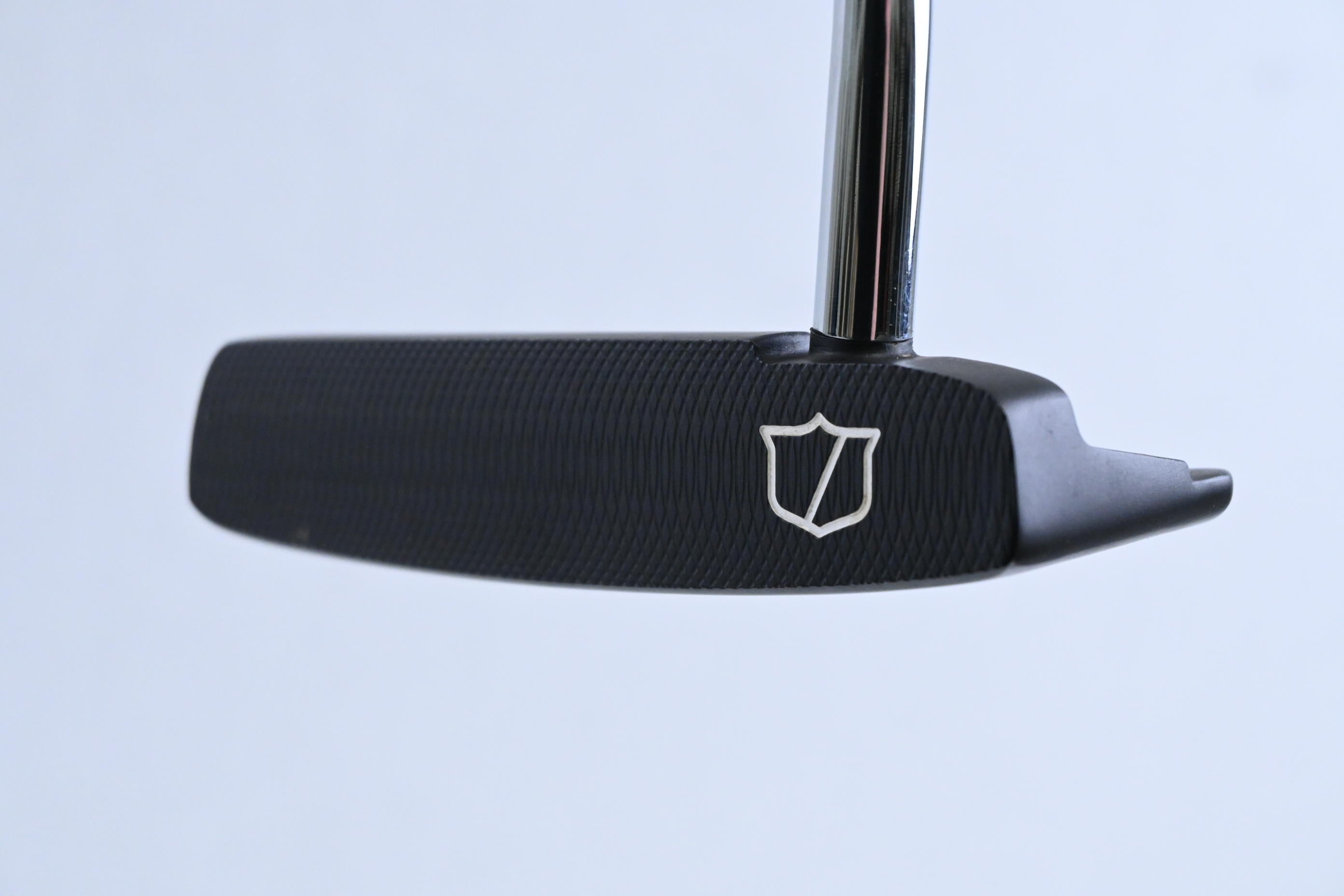 Wilson Infinite West Loop 2024 Putter / 34 Inch