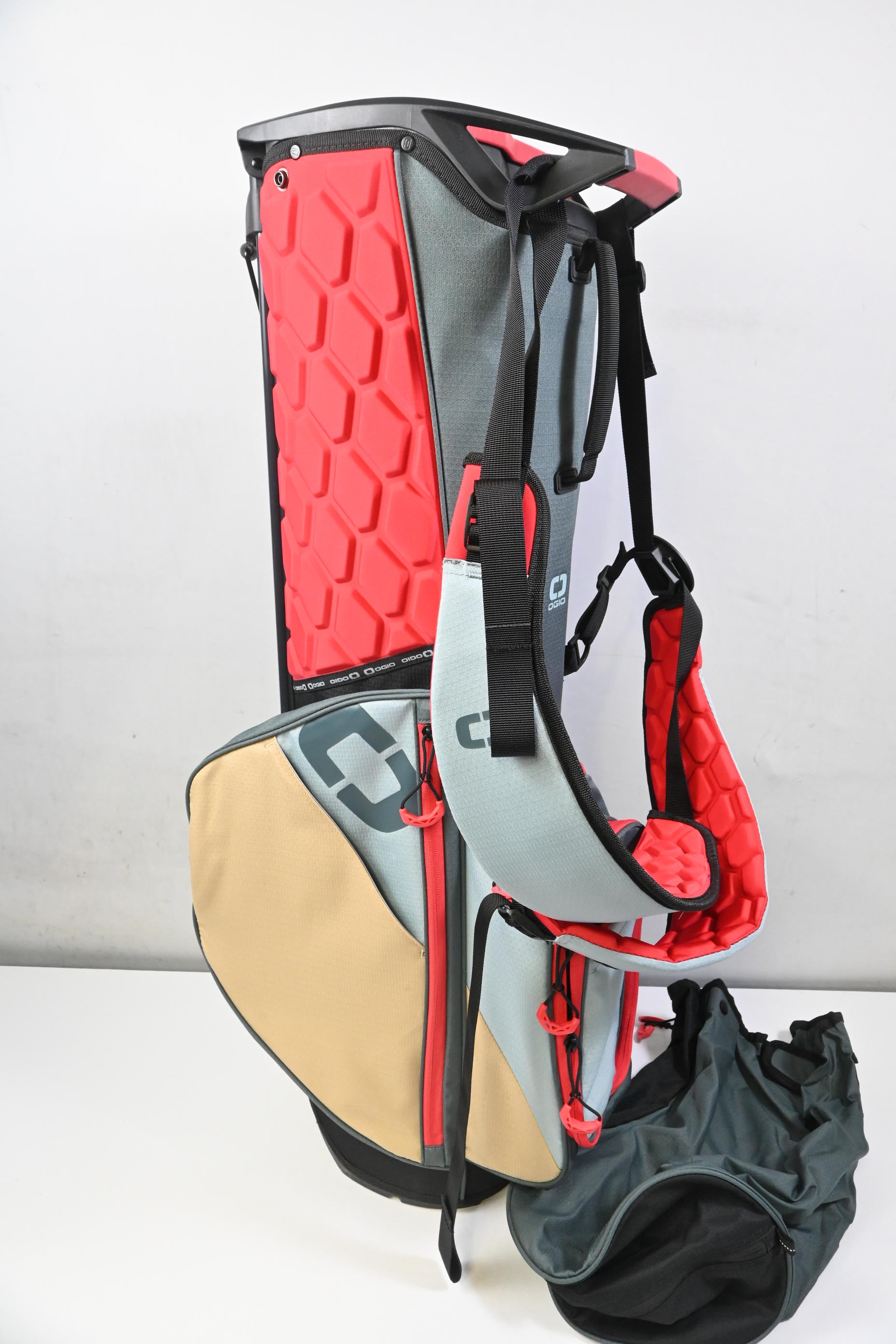 Ogio Fuse Stand Bag / 4-Way Divider / Grey, Beige & Red