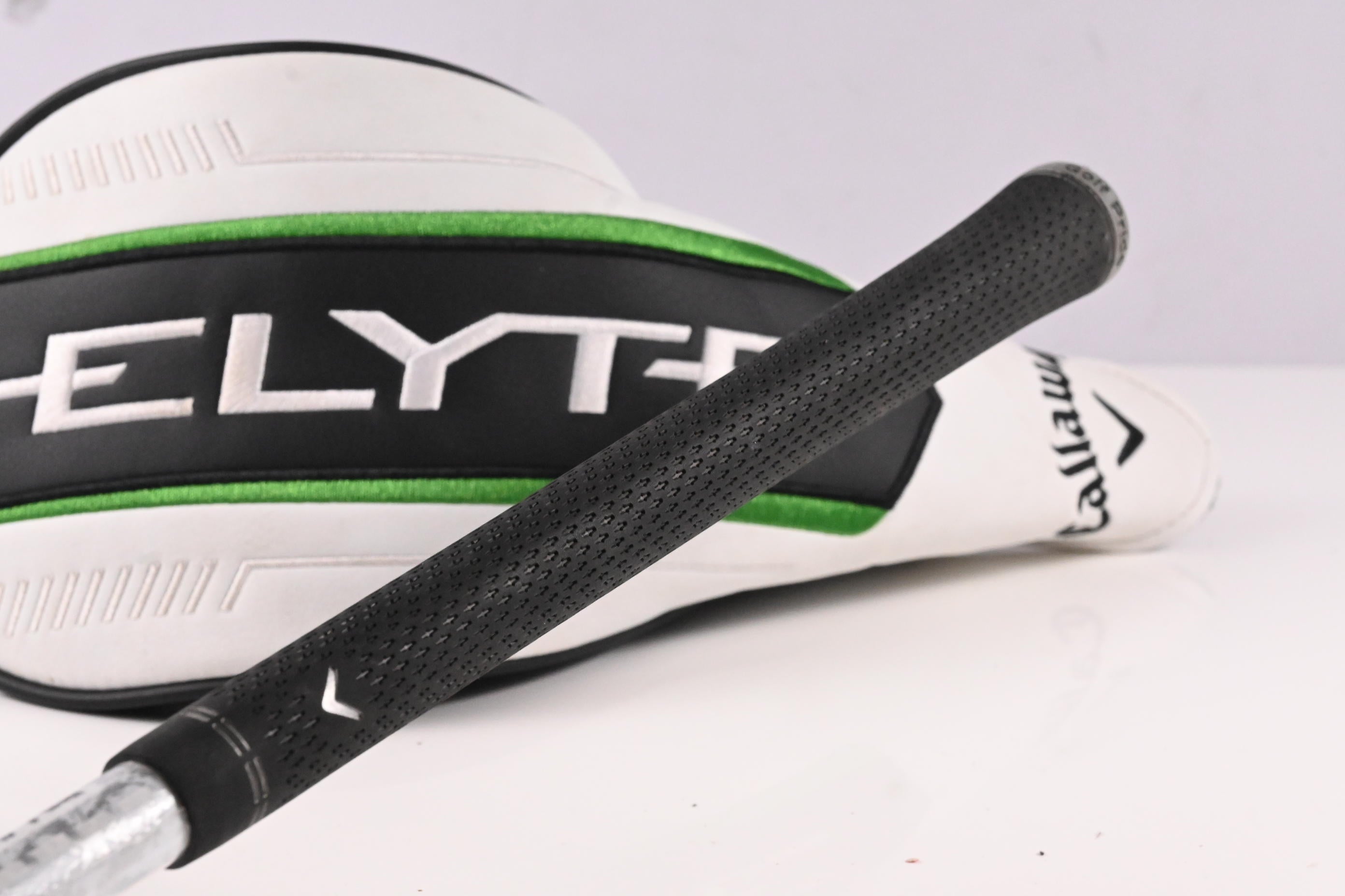 Callaway Elyte X Driver / 10.5 Degree / Regular Flex Denali Charcoal 50 Shaft