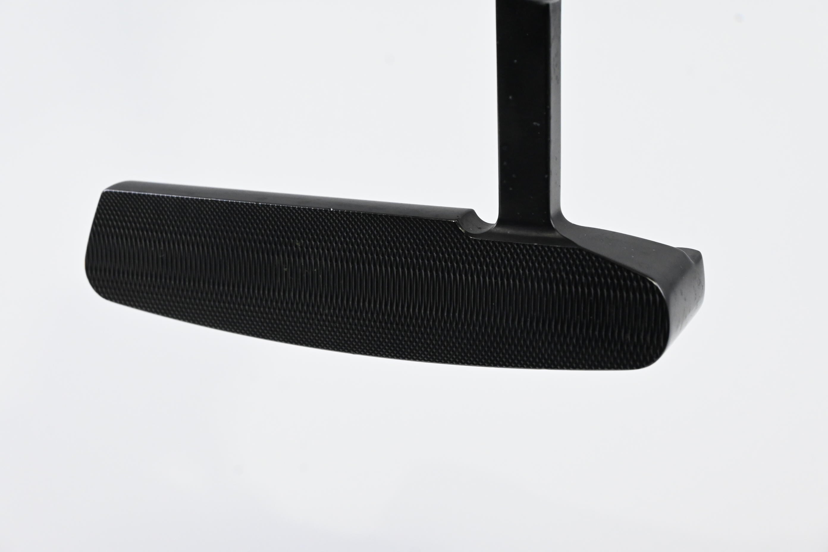 Mizuno M-Craft Black Ion II Putter / 34 Inch
