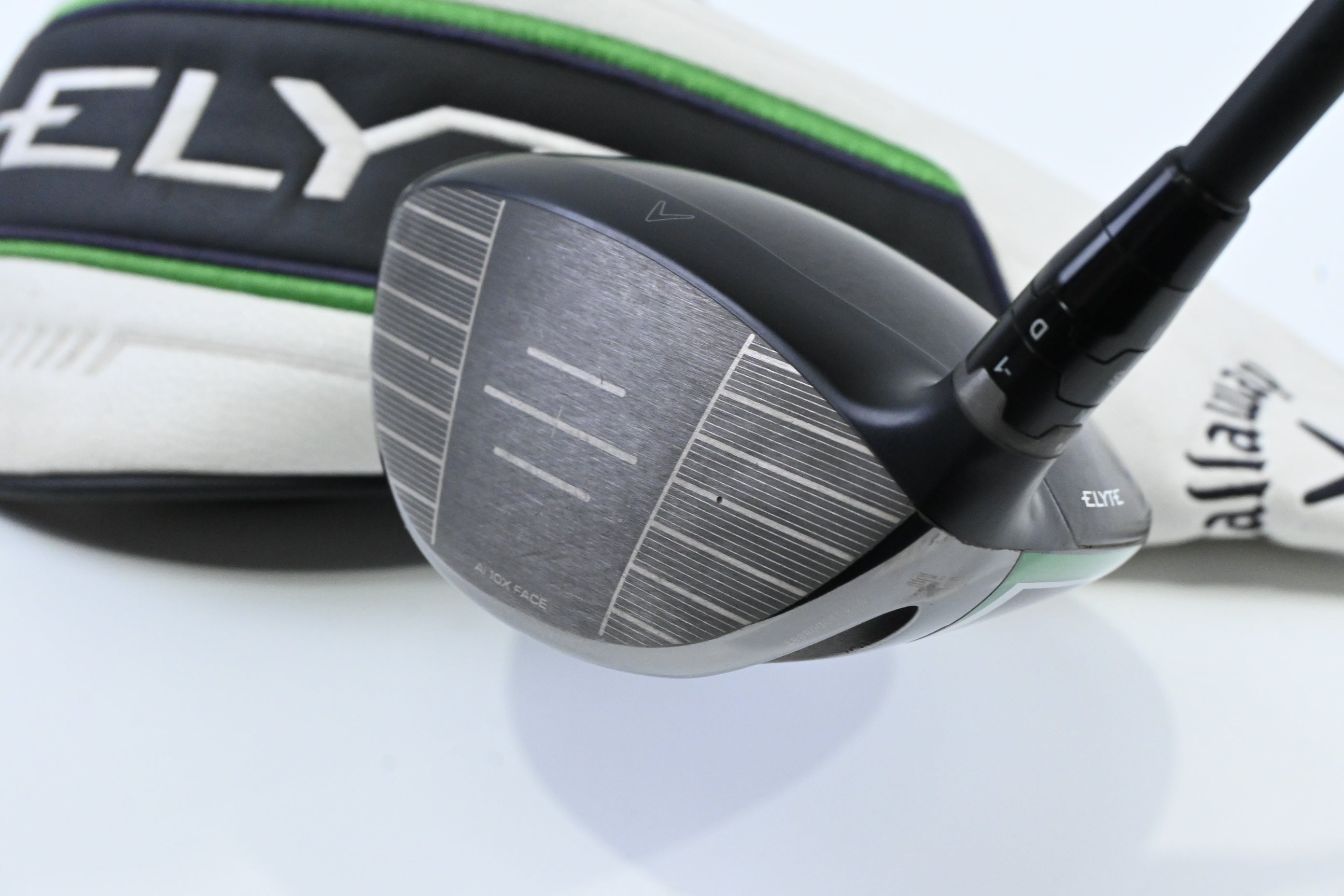 Callaway Elyte Driver / 10.5 Degree / Regular Flex Vanquish 4 Shaft