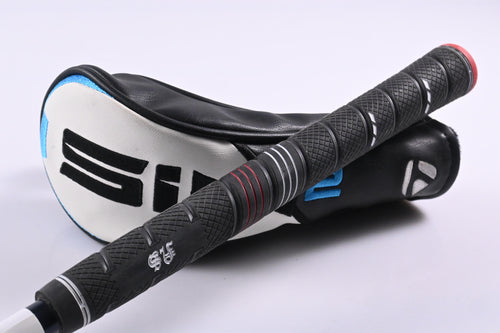 Taylormade SIM2 Max #3 Hybrid / 19 Degree / Regular Flex Fujikura Ventus Blue 6