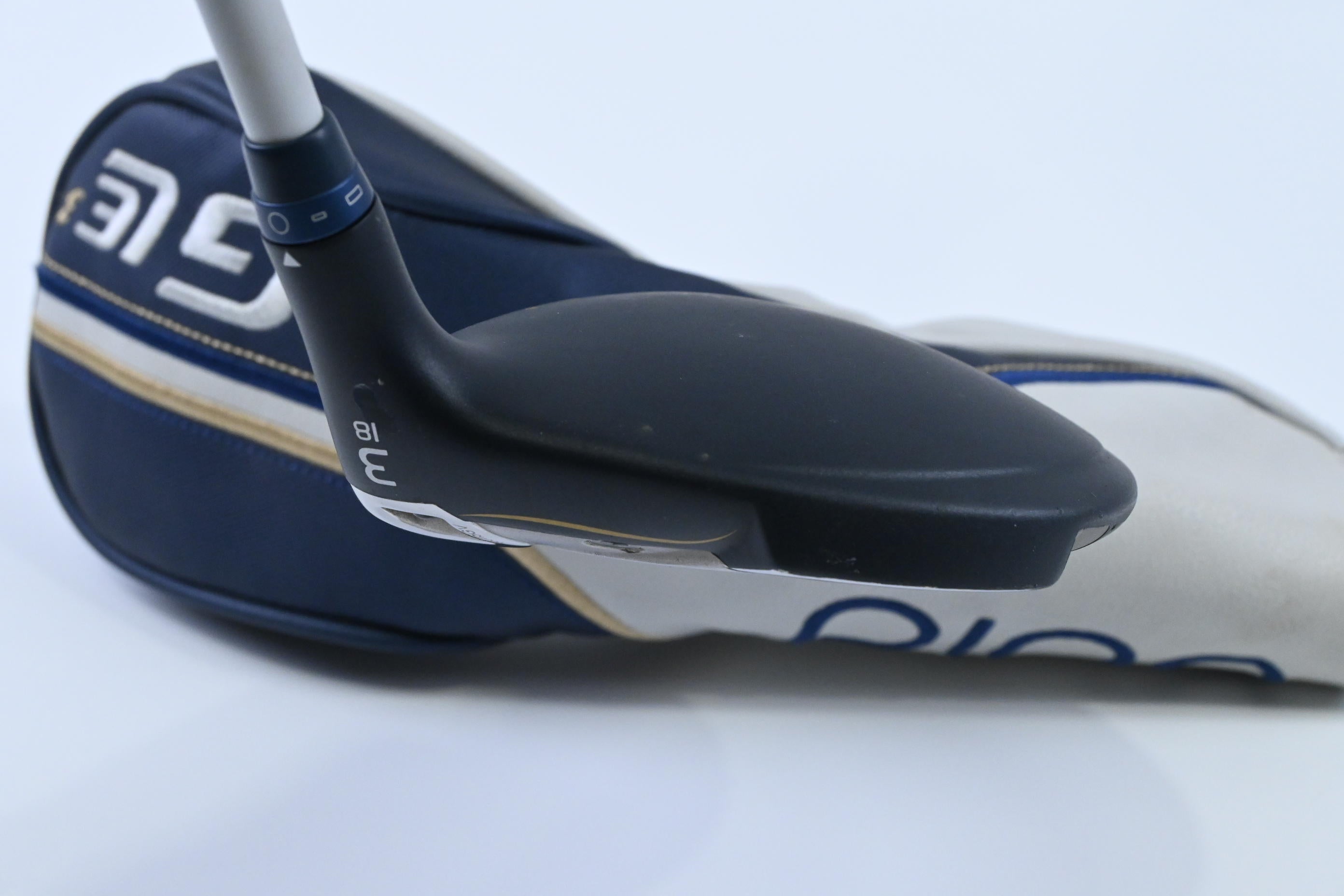 Ladies Ping G Le3 #3 Wood / 18 Degree / Ladies Flex Ping ULT 250 Shaft