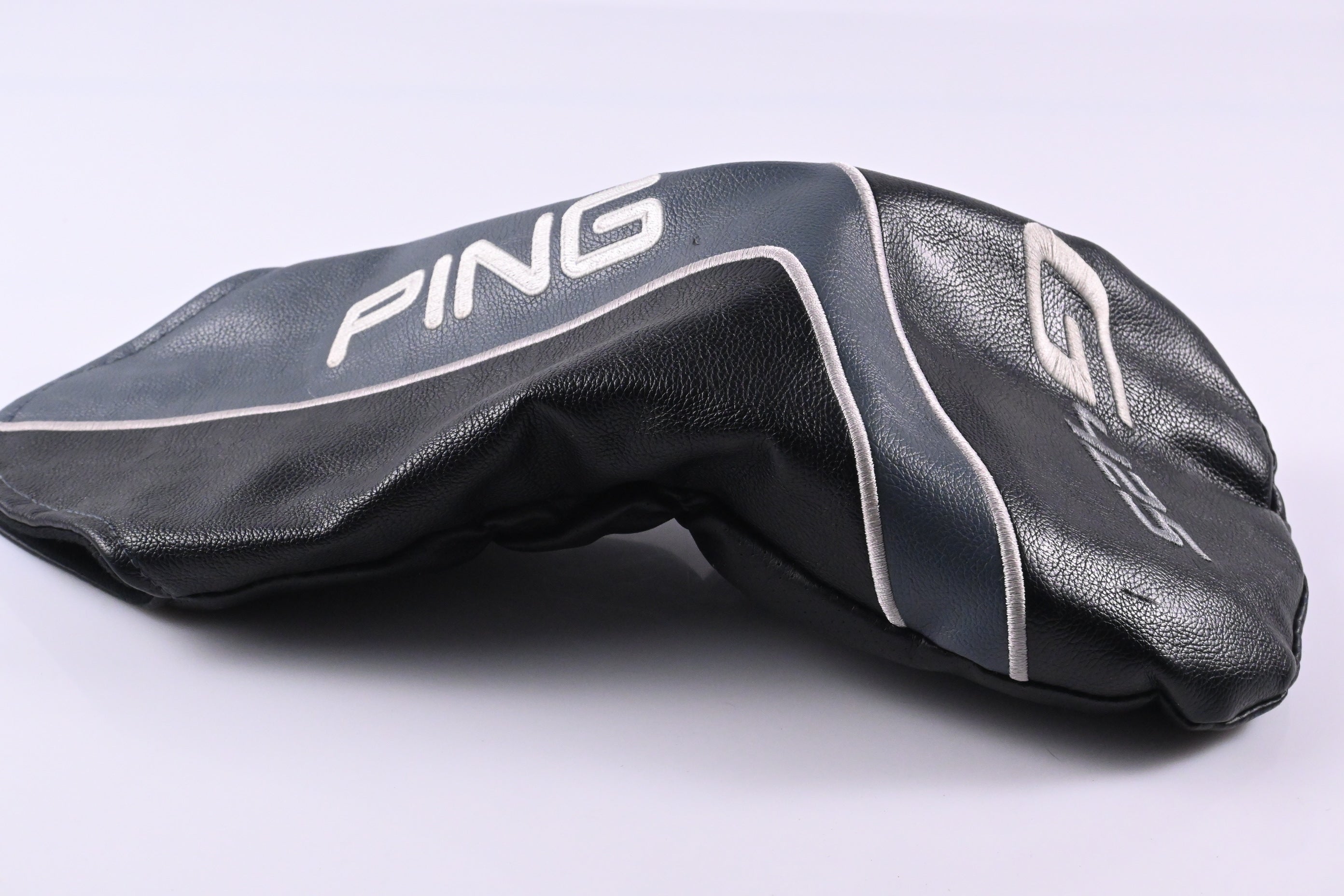 Left Hand Ping G425 Max Driver / 10.5 Degree / Regular Flex Ping Alta CB Slate 55 Shaft