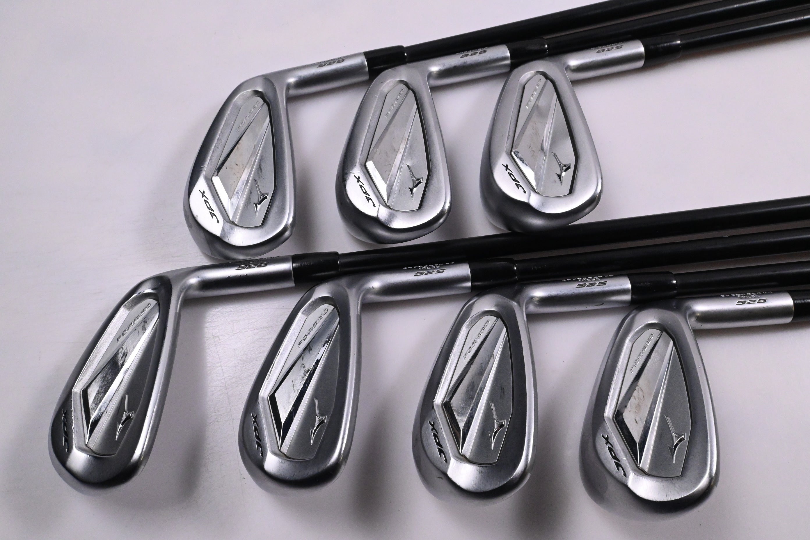Mizuno JPX 925 Forged Irons / 5-PW+GW / Stiff Flex Fujikura Axiom Velocore 105