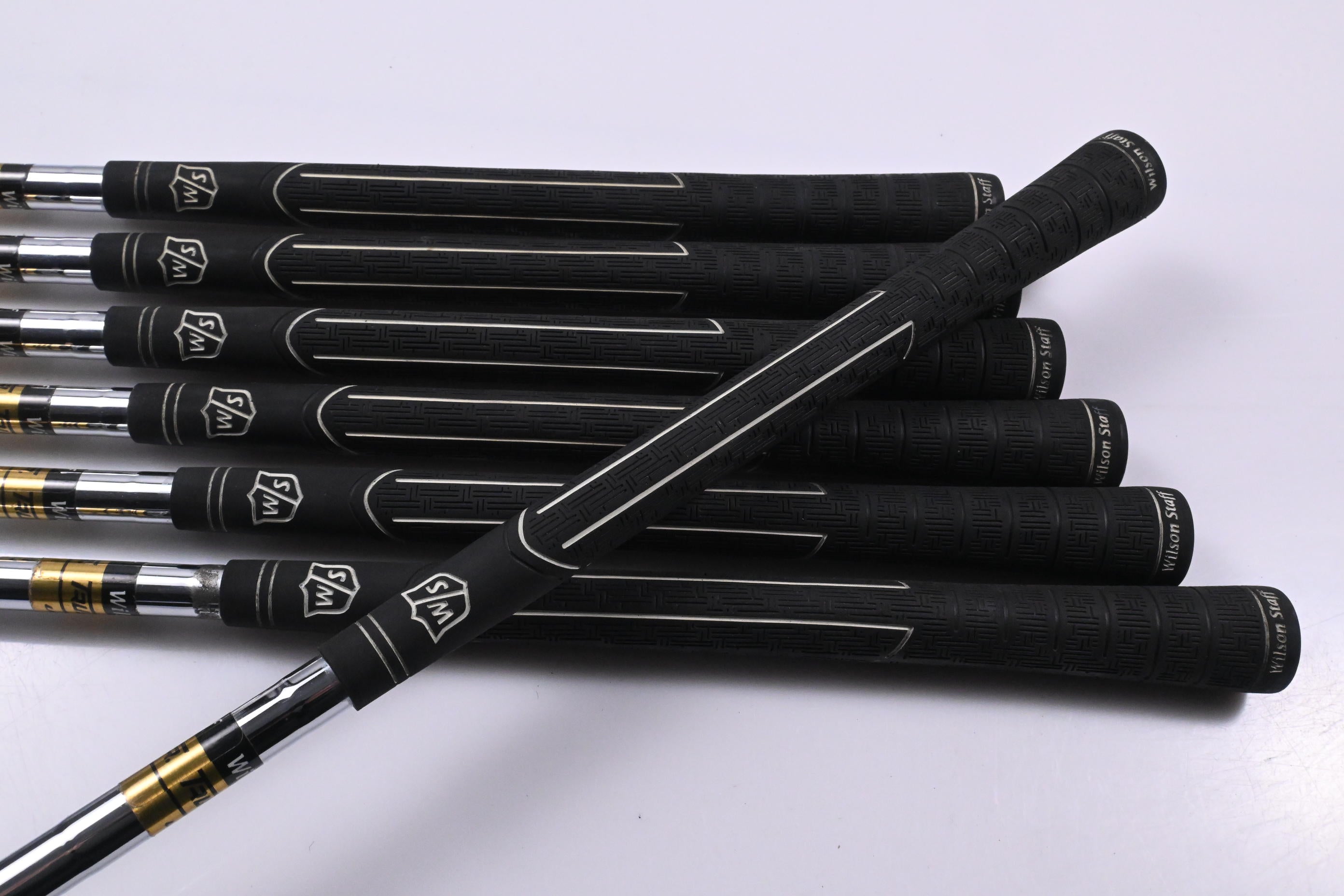 Wilson D100 Irons / 5-PW+SW / UniFlex True Temper Shafts