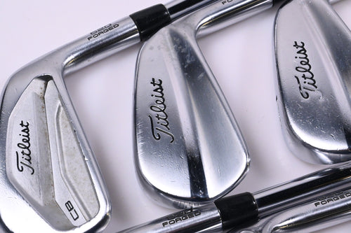 Titleist CB/MB 620 Irons / 5-PW / Stiff Flex AMT Black S300 Shafts