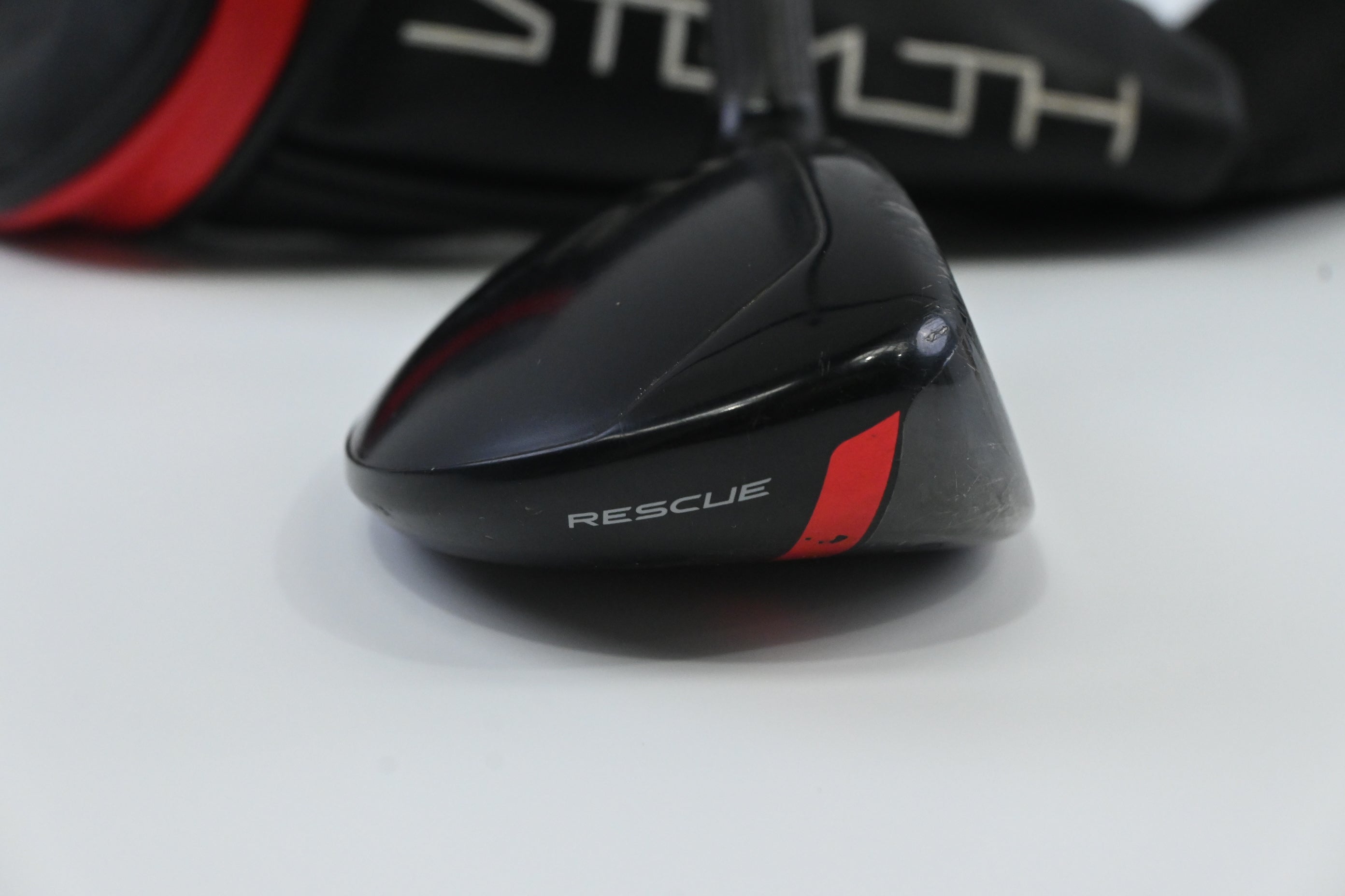 Taylormade Stealth #4 Hybrid / 22 Degree / Stiff Flex Fujikura Ventus Red 7