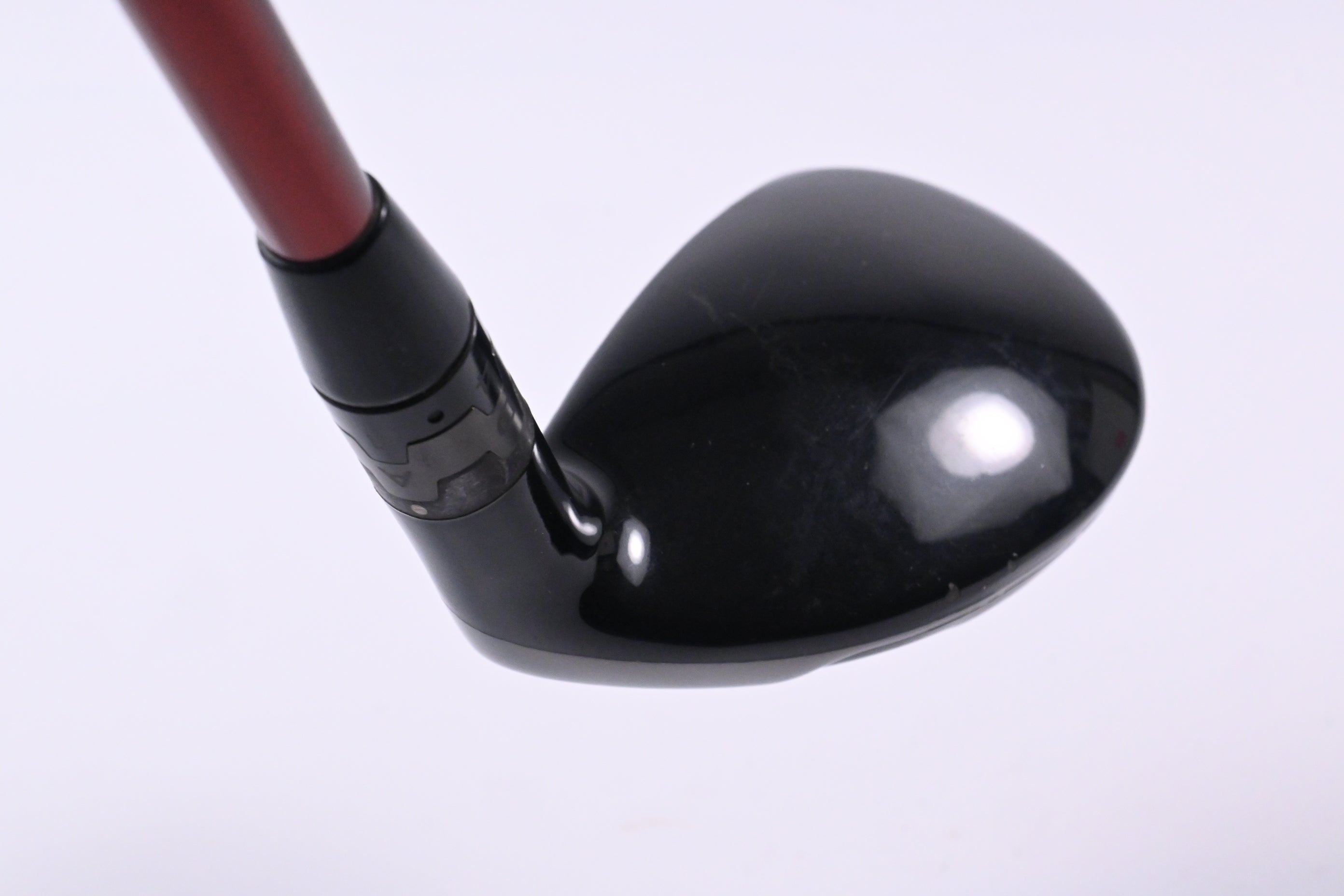 Titleist 910H #3 Hybrid / 21 Degree / Regular Flex Diamana 'ilima 70 Shaft