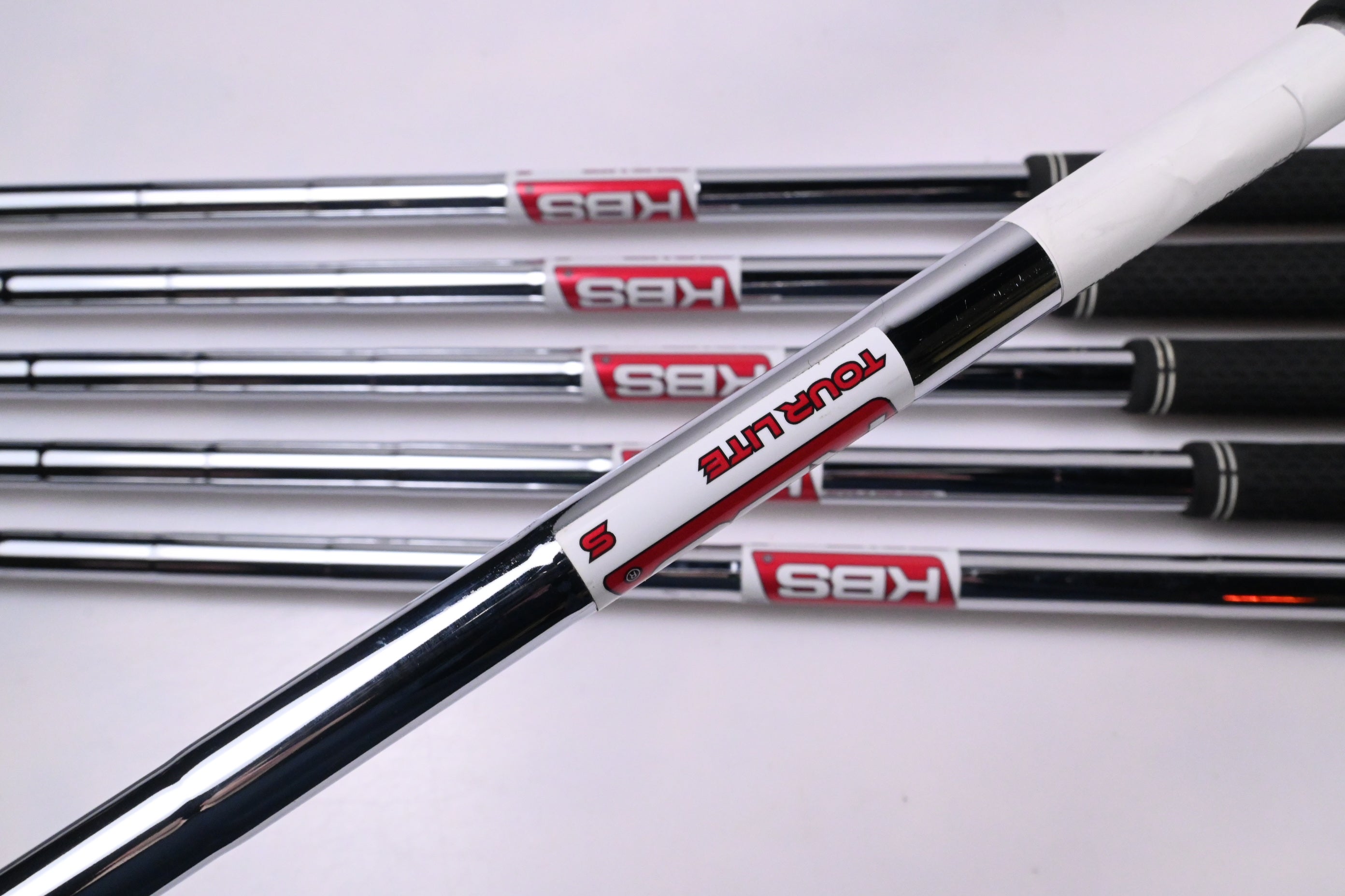 Cobra DS-Adapt Irons / 5-PW / Stiff Flex KBS Tour Lite Shafts