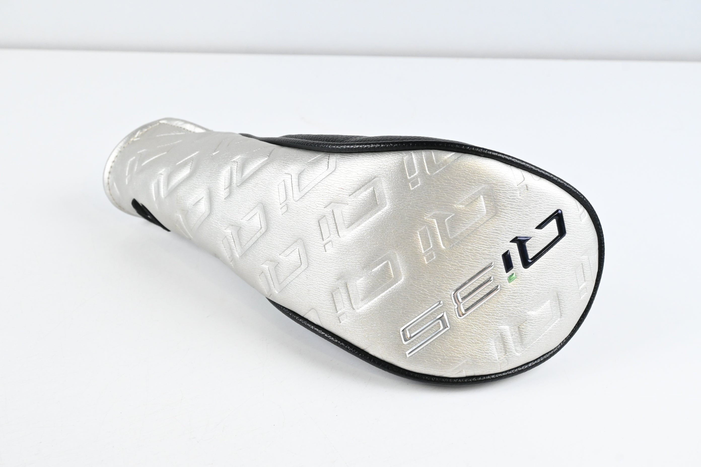 Left Hand Taylormade Qi35 Max #5 Wood / 18.5 Degree / Senior Flex Vanquish