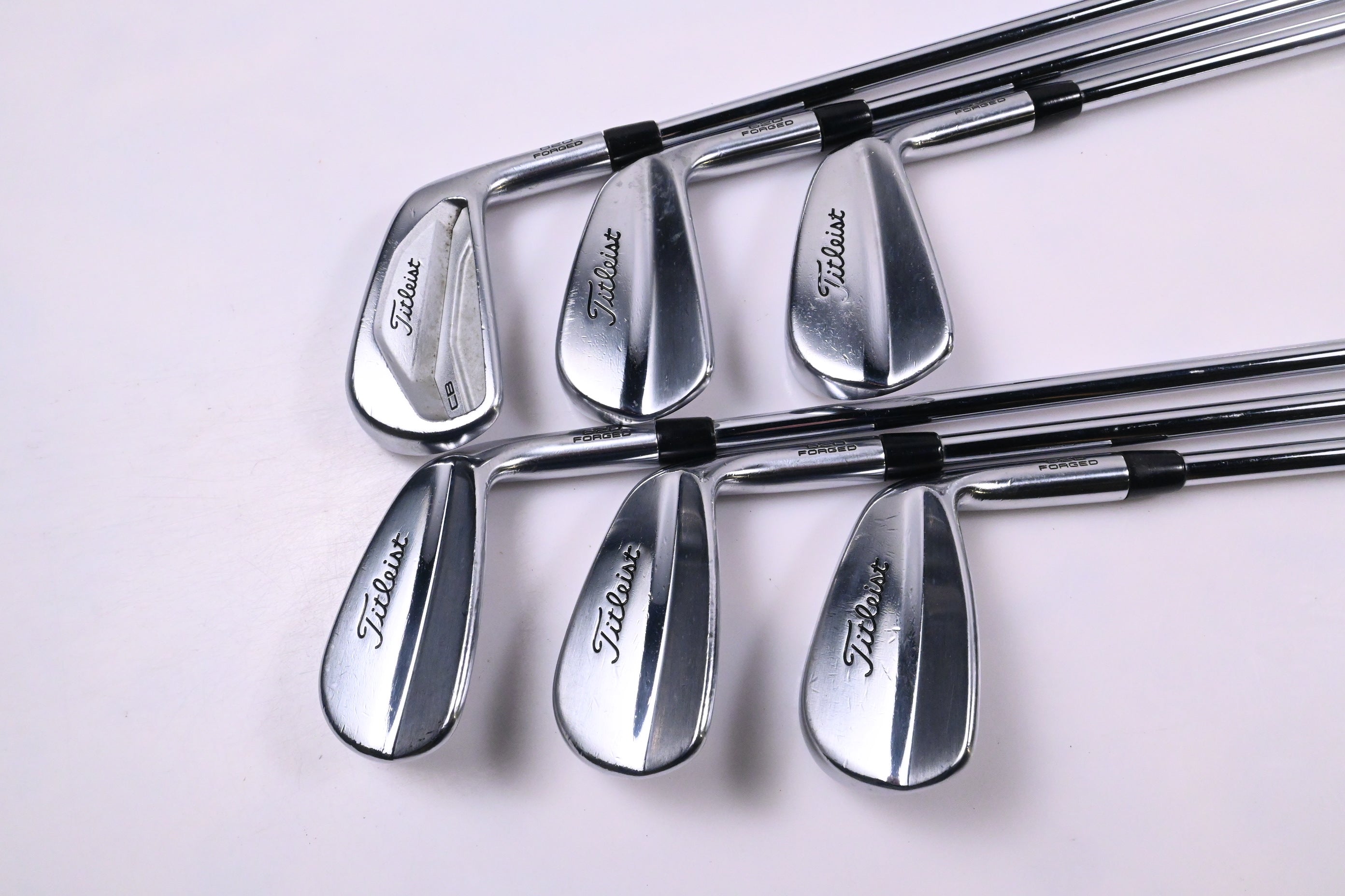 Titleist CB/MB 620 Irons / 5-PW / Stiff Flex AMT Black S300 Shafts