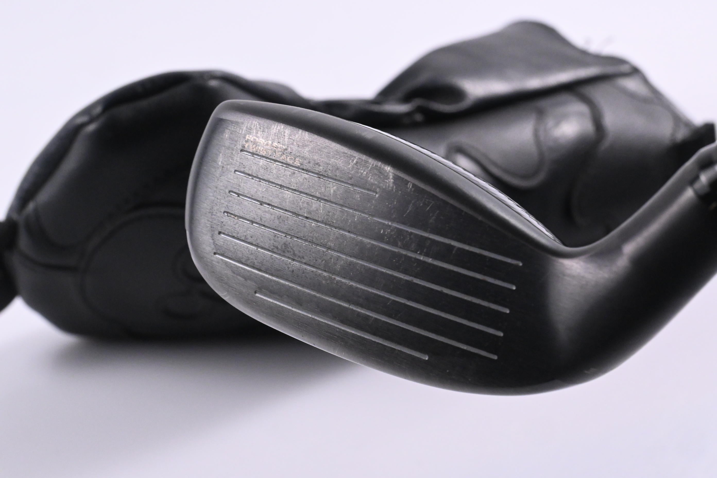 Taylormade Stealth 2 Plus #2 Hybrid / 17 Degree / X-Flex HZRDUS RDX Smoke Red 80