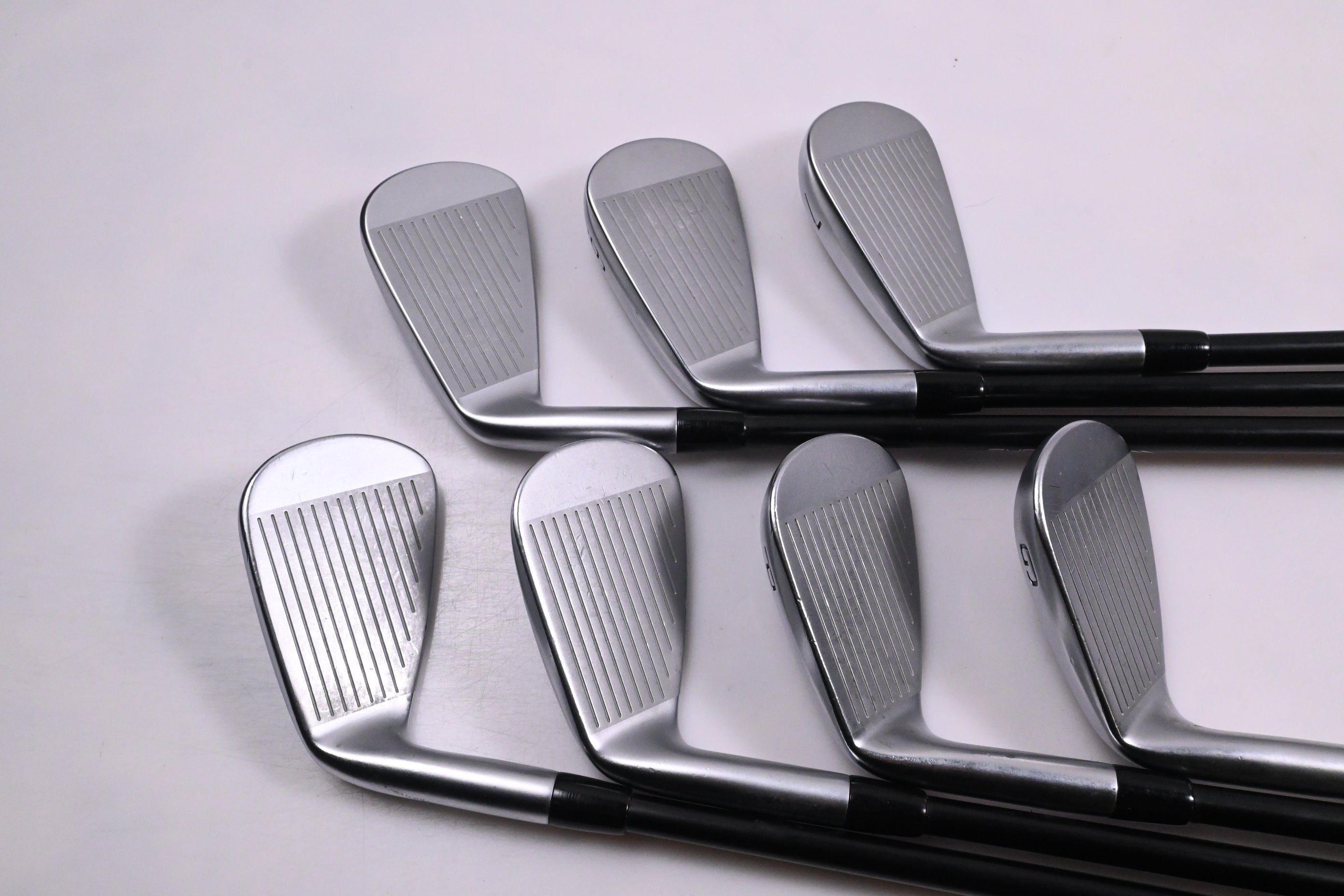 Mizuno JPX 925 Forged Irons / 5-PW+GW / Stiff Flex Fujikura Axiom Velocore 105