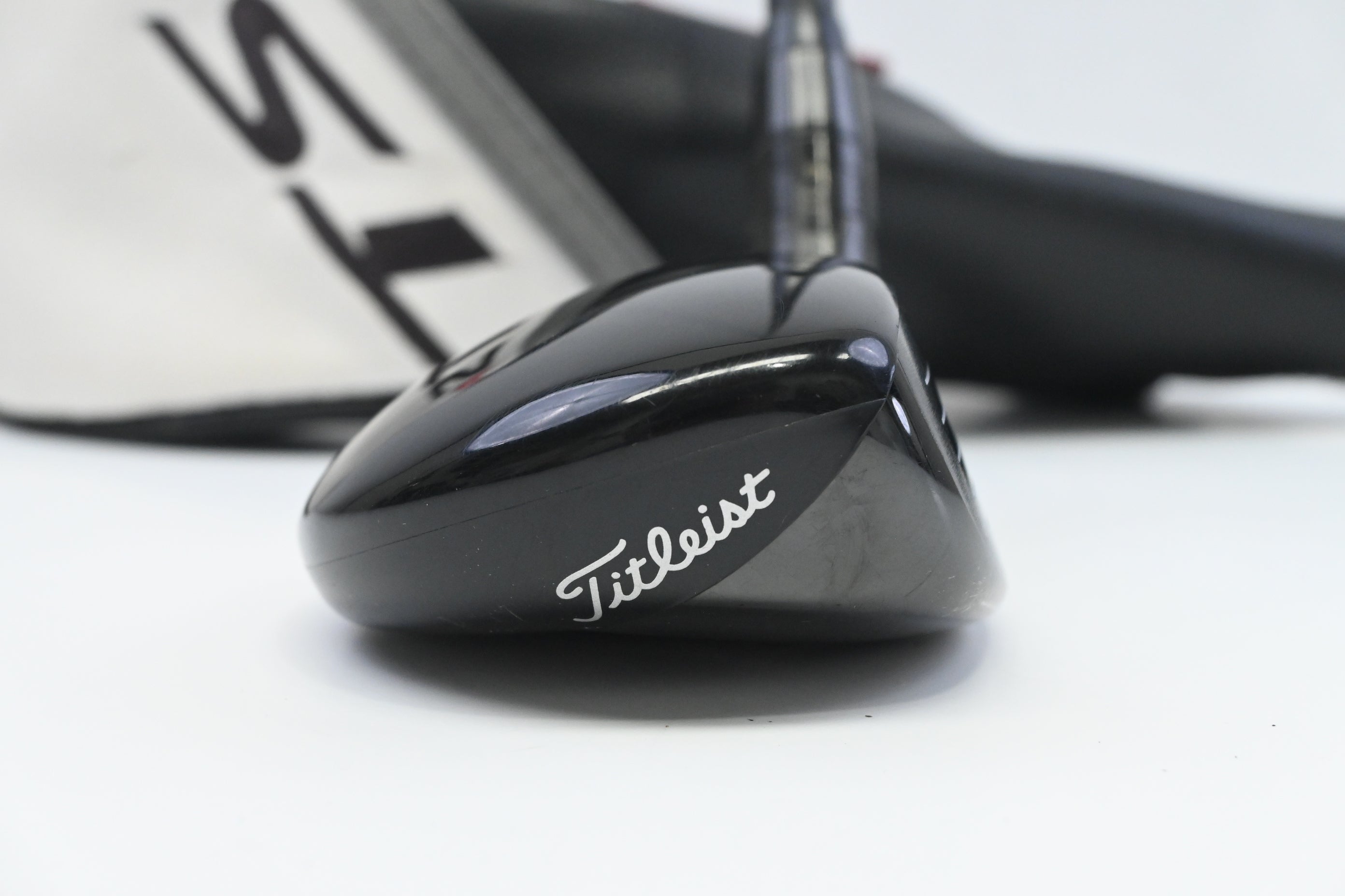 Titleist TSR2 #4 Hybrid / 21 Degree / Stiff Flex HZRDUS Gen4 Red 70 Shaft