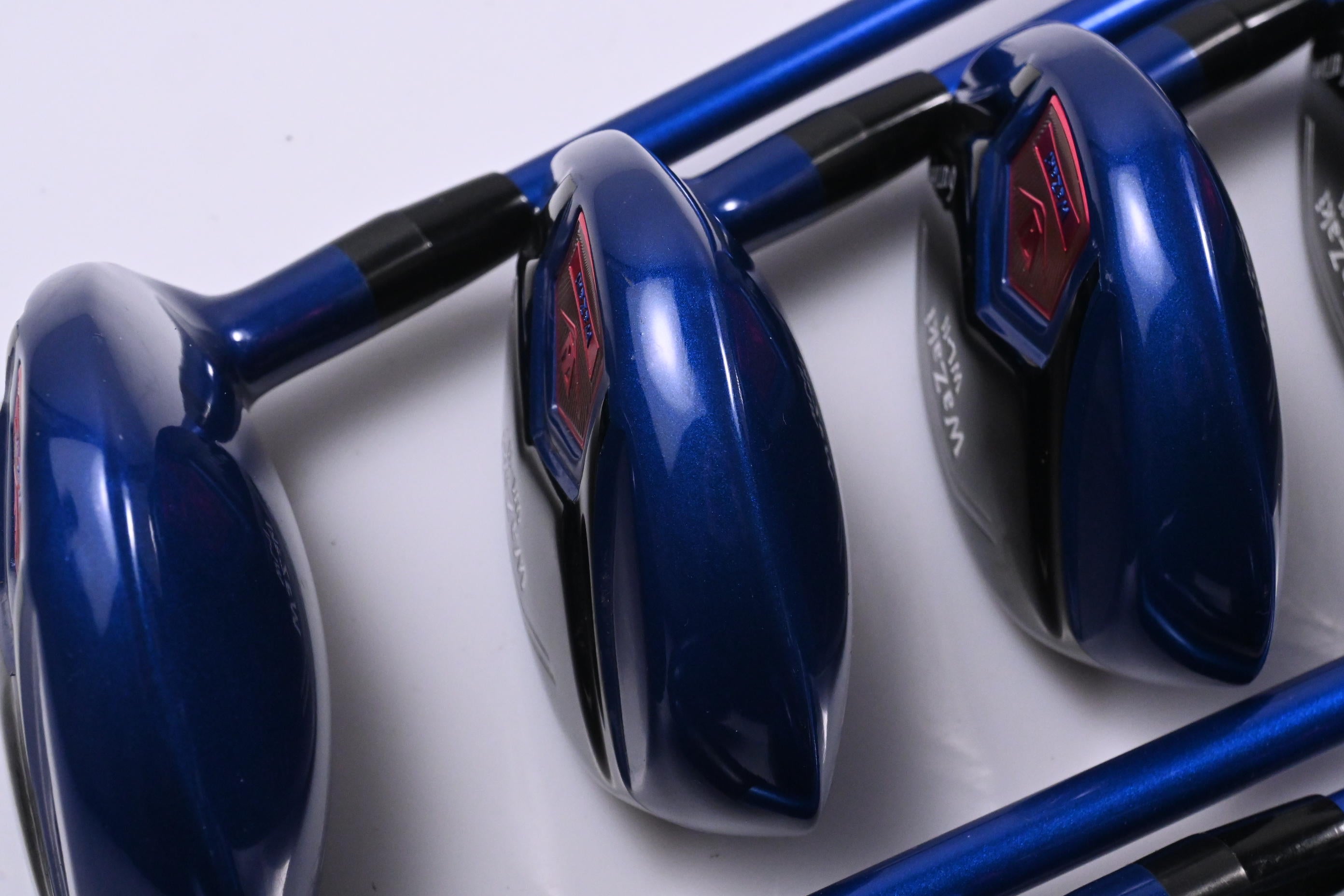 Wazaki WL-II Irons / 4-PW+SW / Regular Flex Bushikadna 65 Shaft