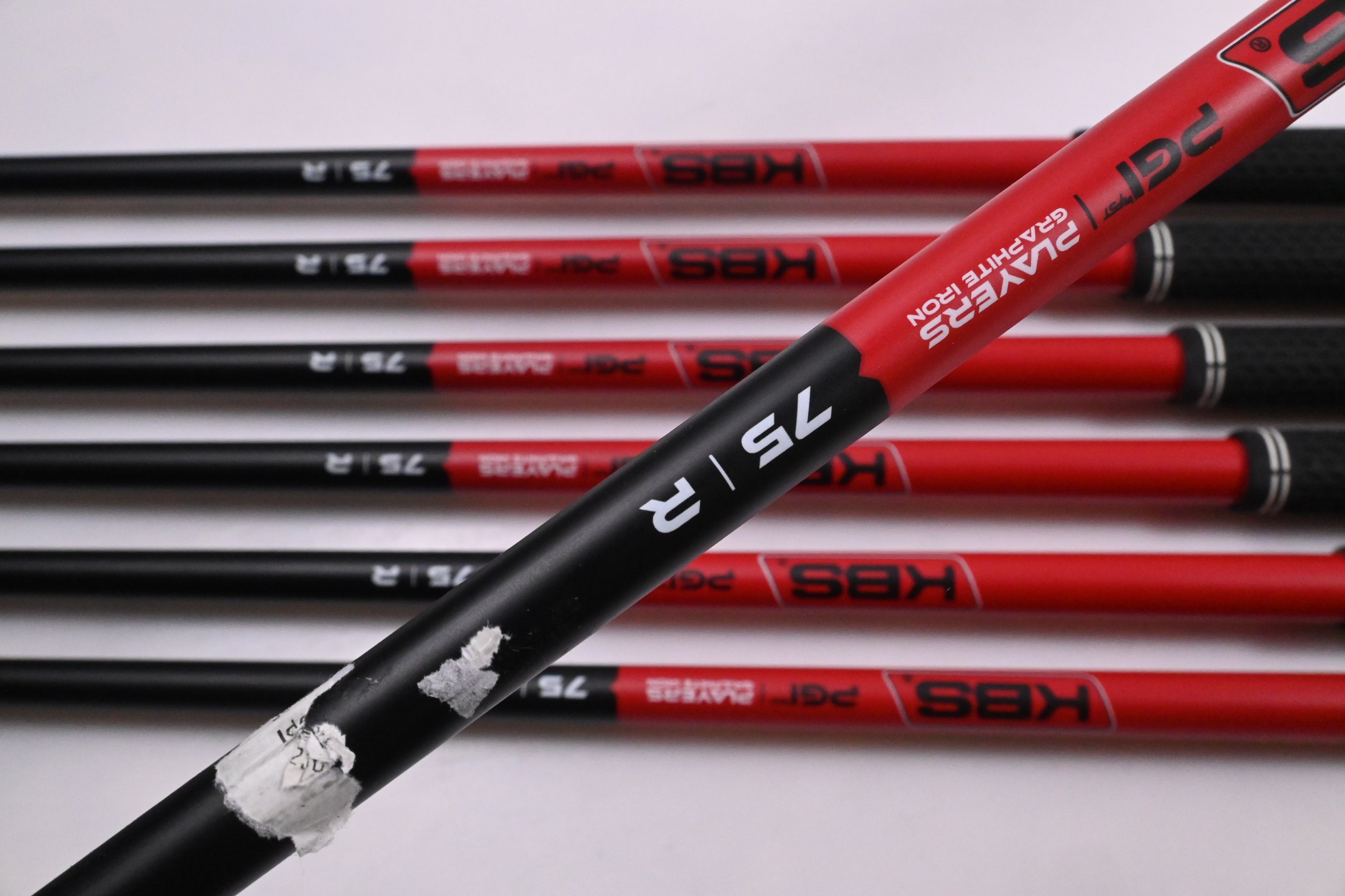 Cobra DS-Adapt Max Irons / 5-PW+GW / Regular Flex KBS PGI 75 Shafts