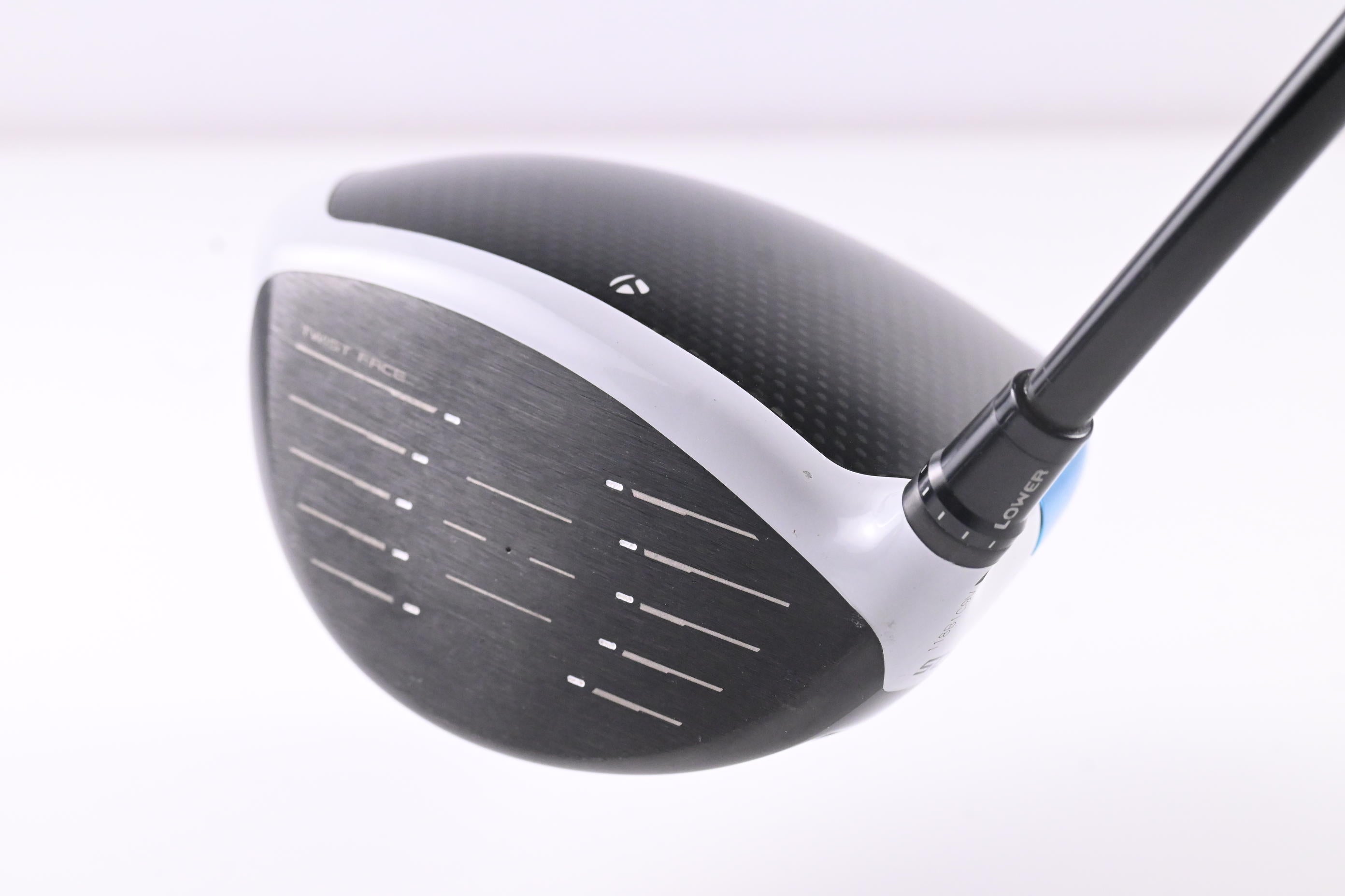 Taylormade SIM2 Driver / 10.5 Degree / Stiff Flex Kai'li White 60 Shaft
