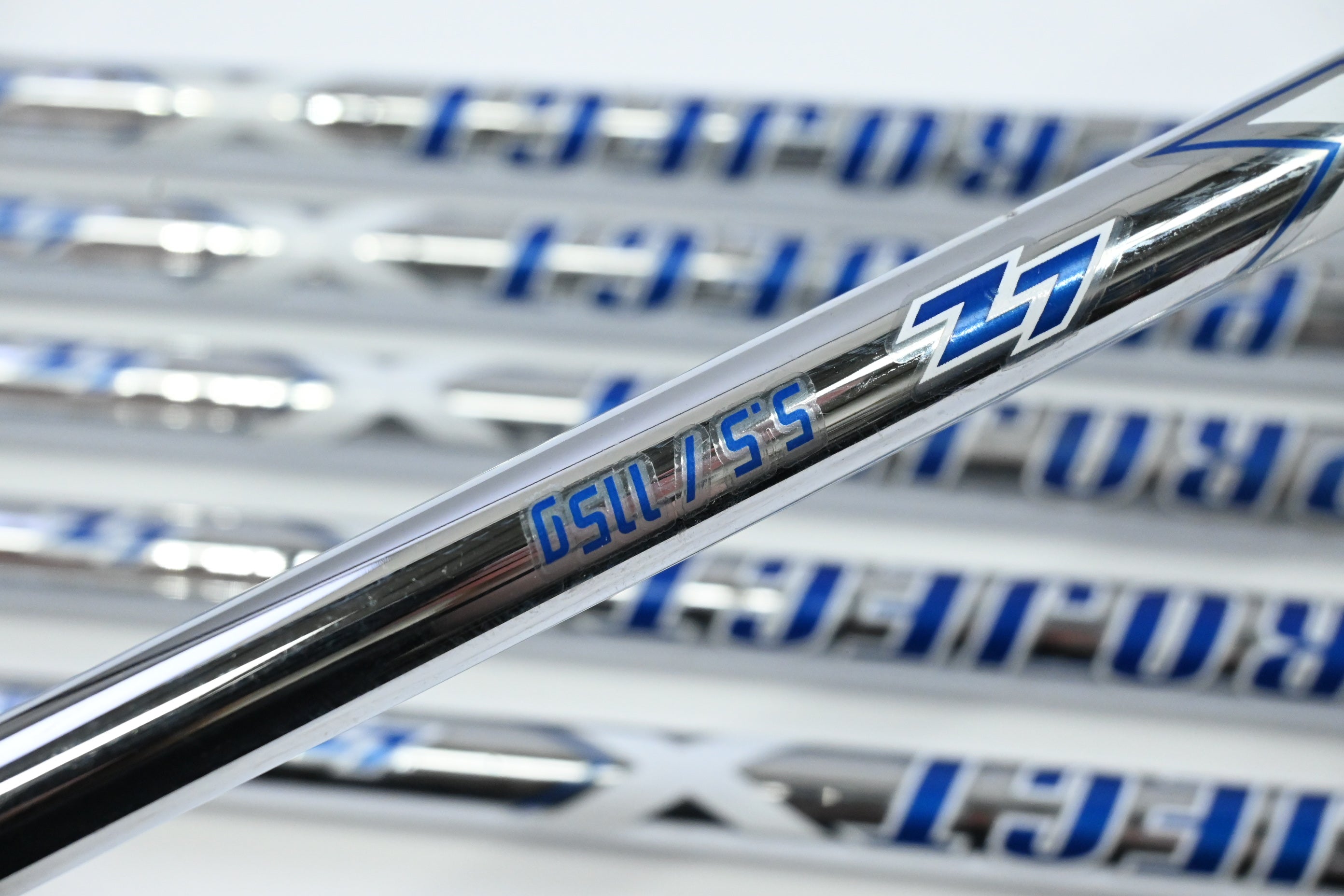 Ping i200 Irons / 5-PW / Black Dot / Regular Flex Project X LZ 115 Shaft