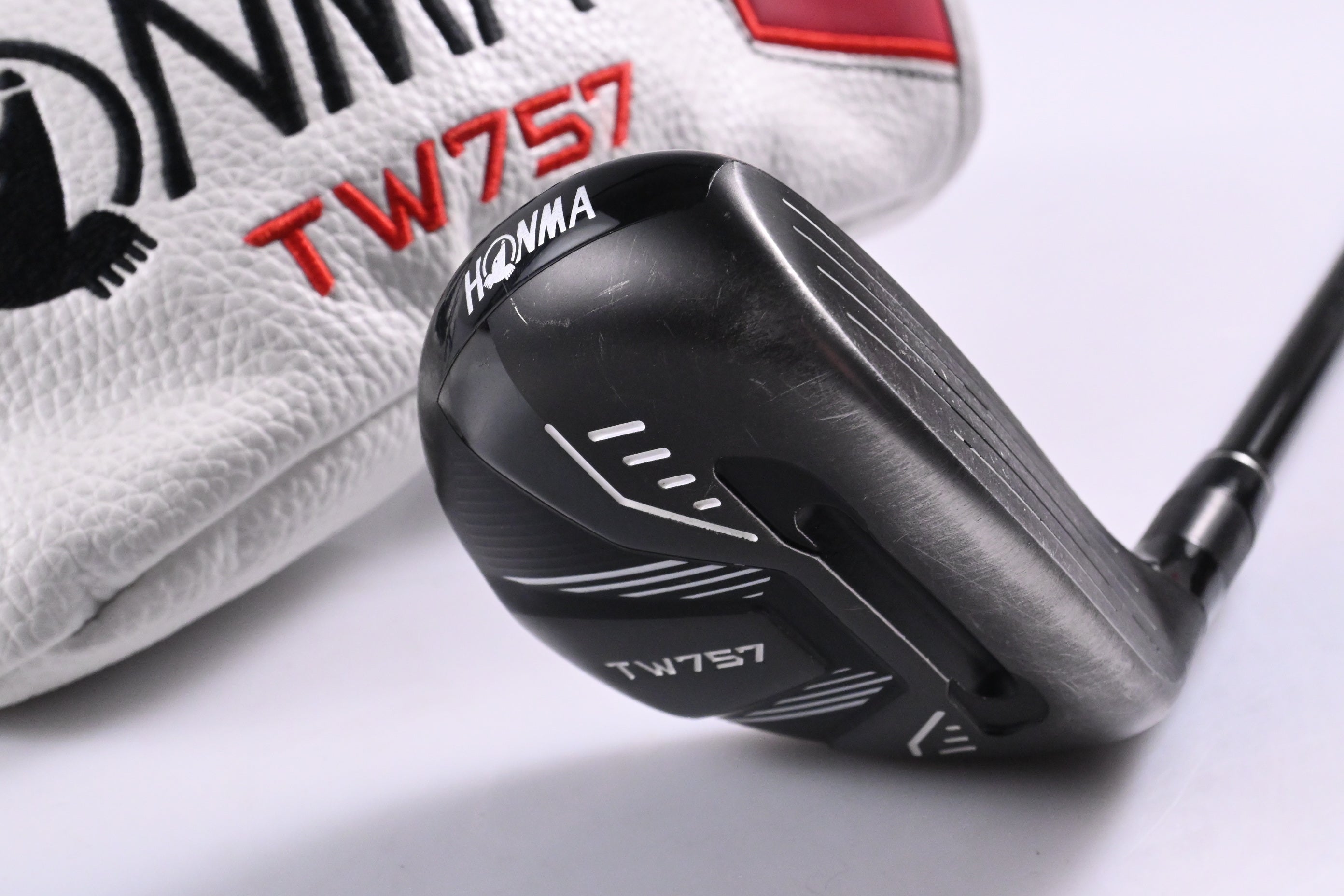 Honma TW 757 #5 Hybrid / 24 Degree / Regular Flex Honma Vizard 50 Shaft