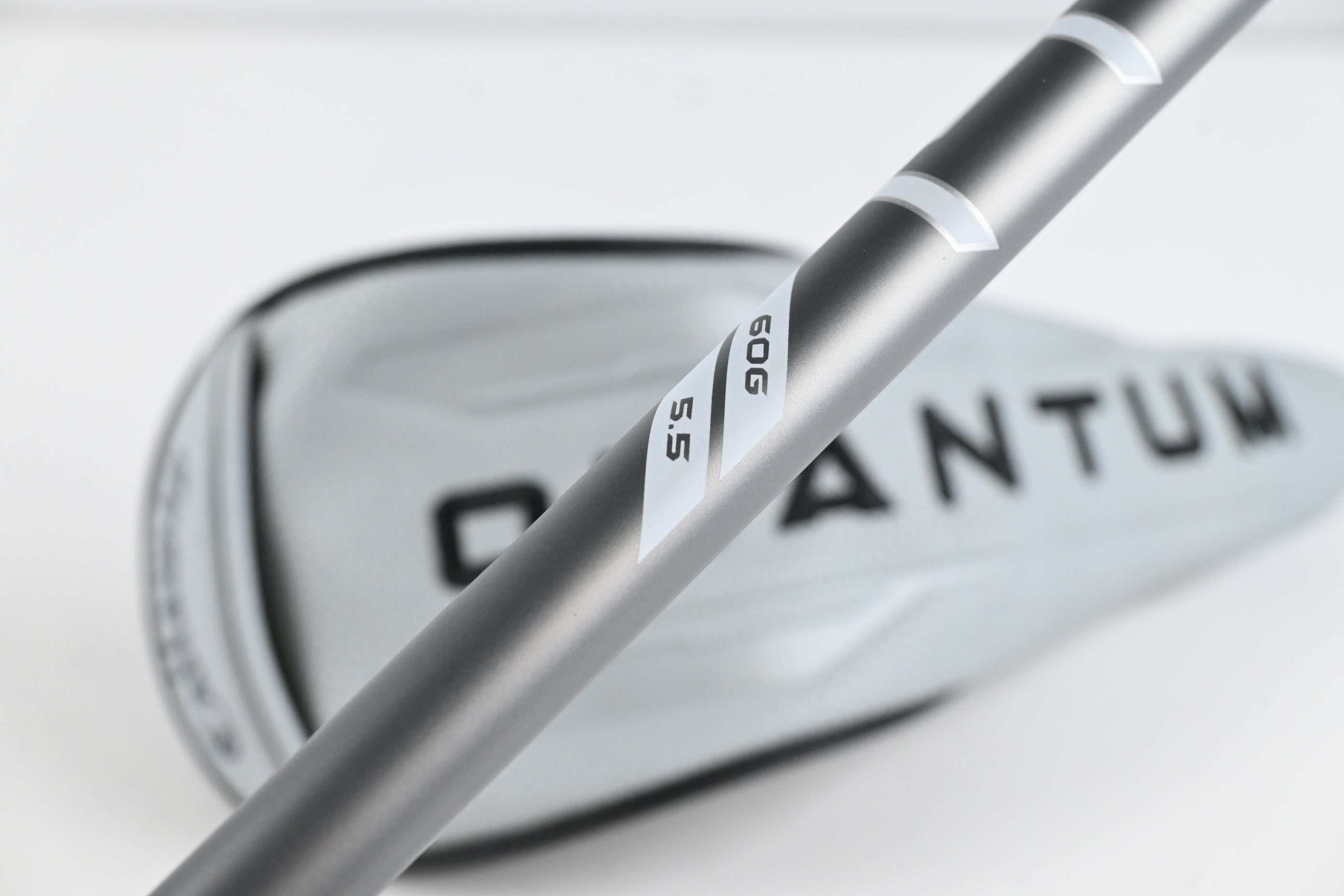 Callaway Quantum Max #11 Wood / 27 Degree / Regular Flex Denali Frost Silver 60
