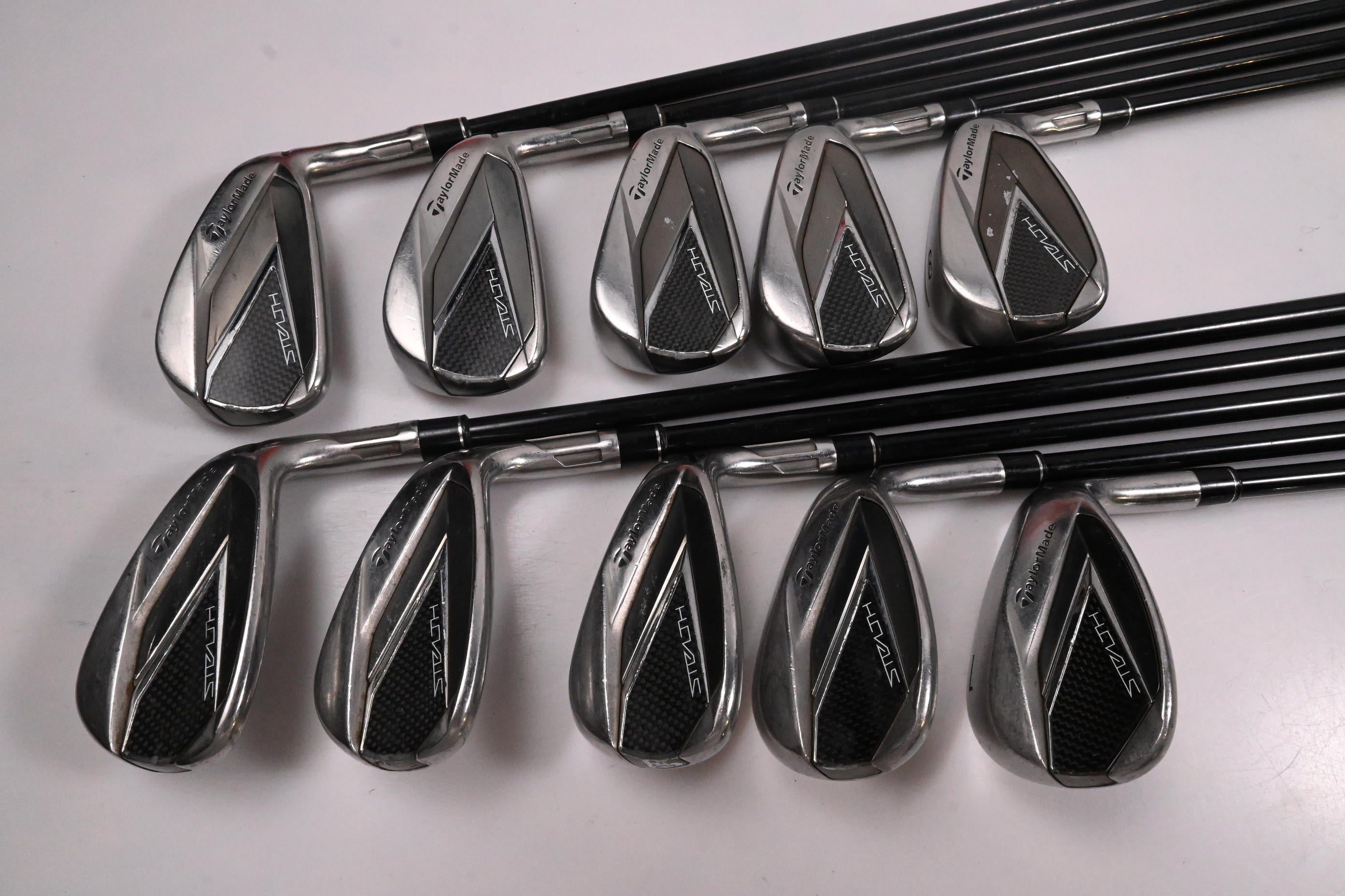 Taylormade Stealth Irons / 4-PW+GW+SW+LW / Regular Flex Ventus Red 6 Shafts