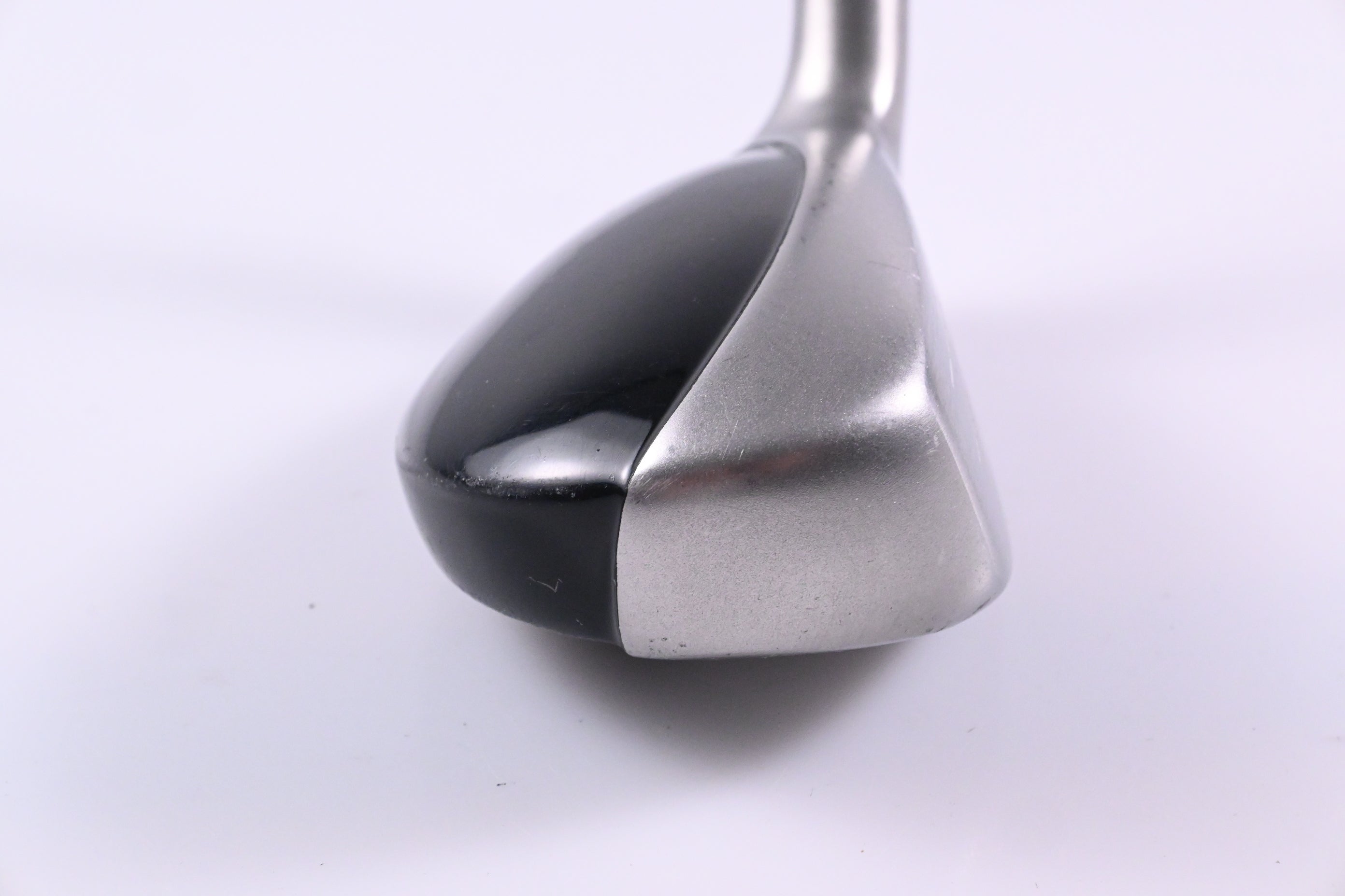 Taylormade Rescue Mid #3 Hybrid / 19 Degree / Regular Flex Ultralite Shaft