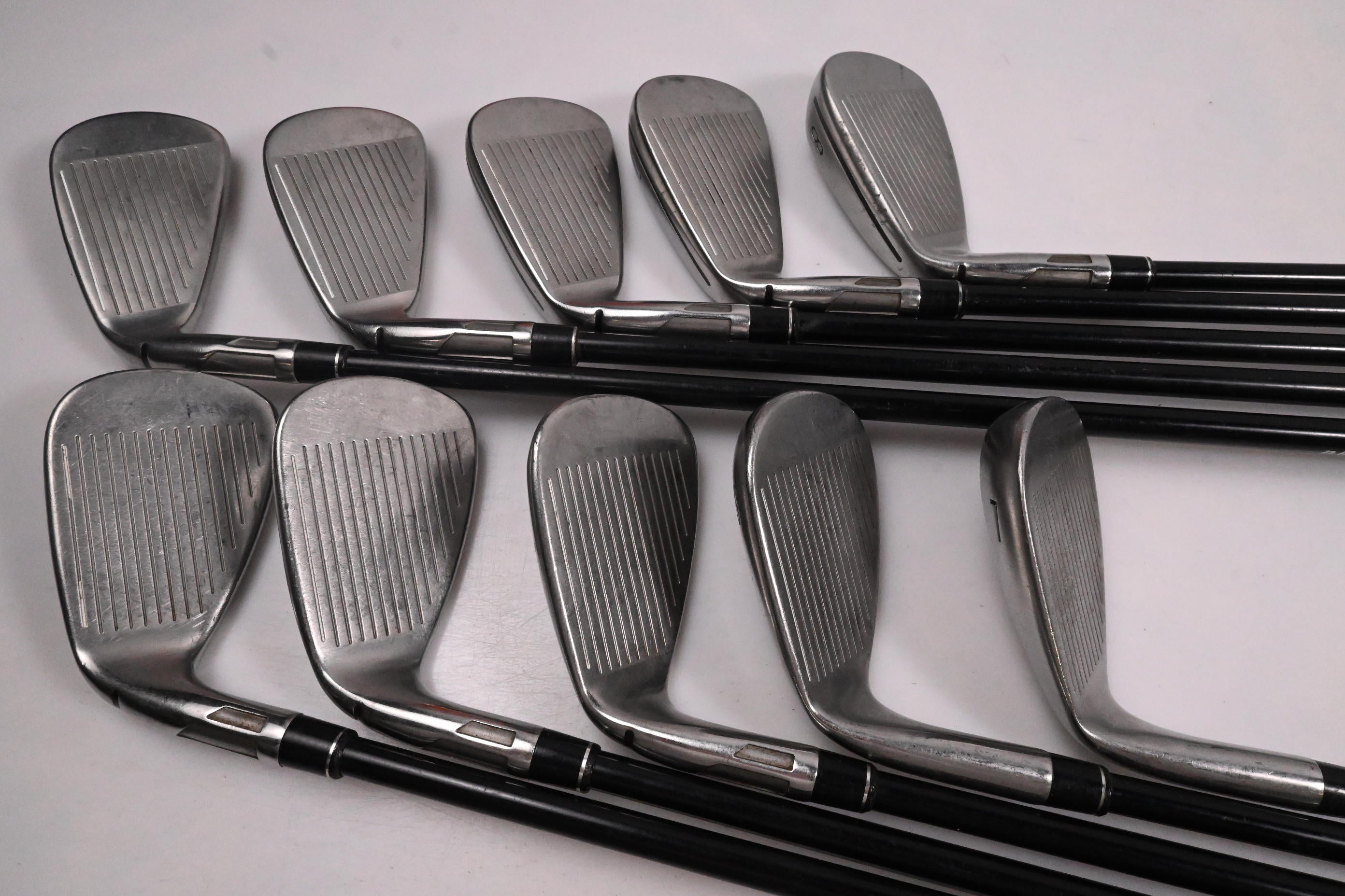 Taylormade Stealth Irons / 4-PW+GW+SW+LW / Regular Flex Ventus Red 6 Shafts