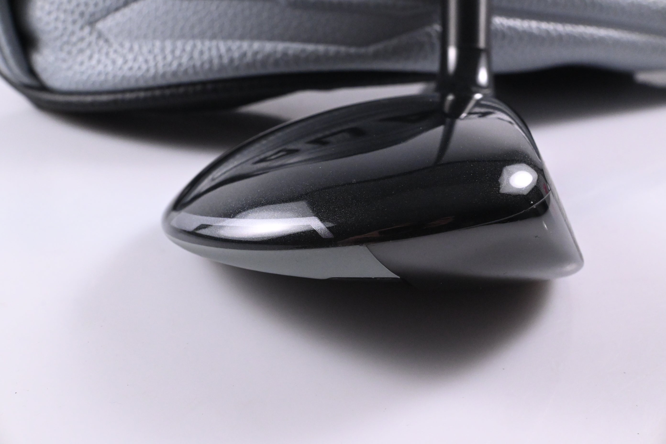 Callaway Quantum Max #11 Wood / Regular Flex Denali Frost Silver 60 Shaft