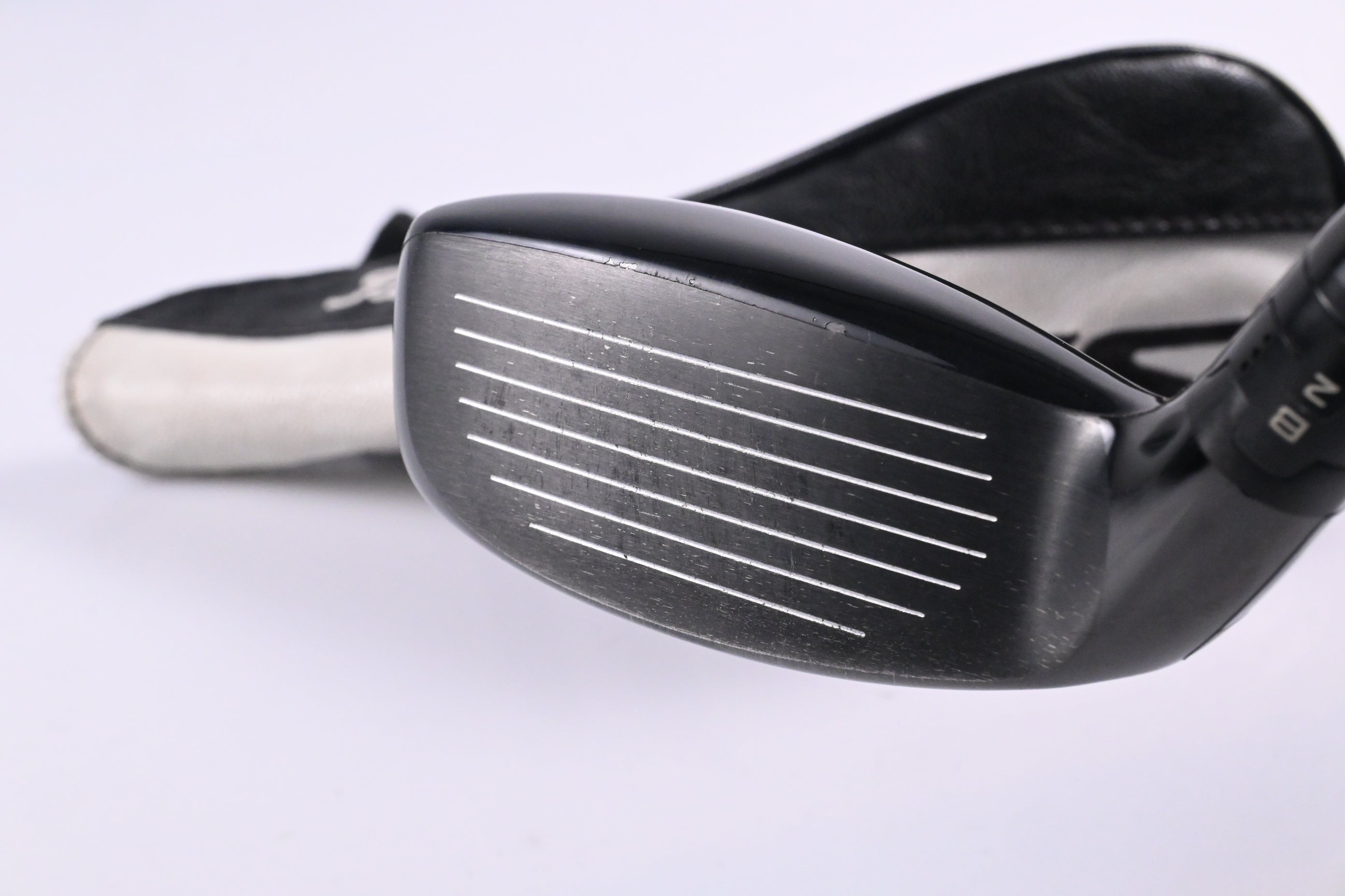 Titleist TSi3 #2 Hybrid / 18 Degree / Stiff Flex Tensei AV Raw Blue 65 Shaft