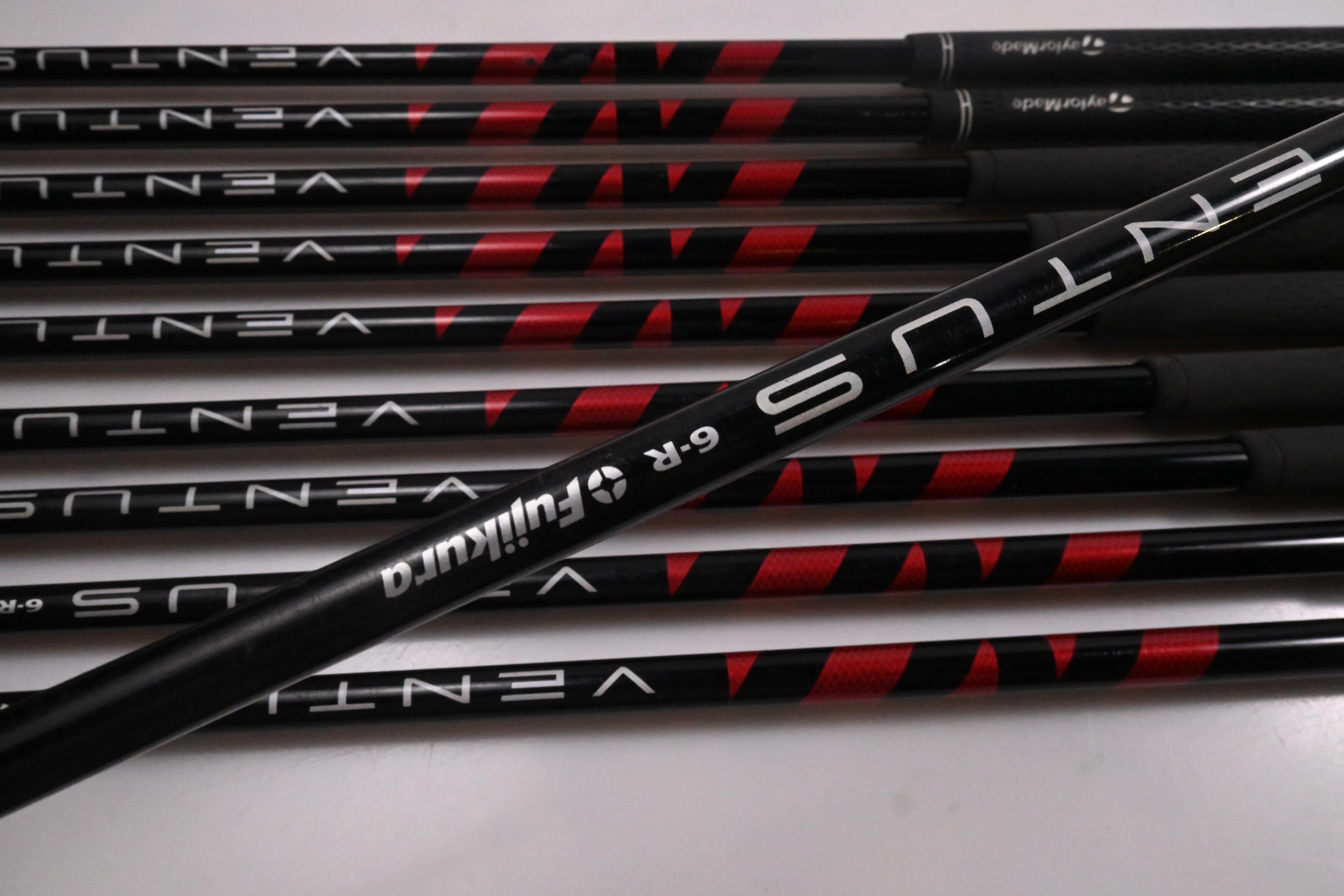 Taylormade Stealth Irons / 4-PW+GW+SW+LW / Regular Flex Ventus Red 6 Shafts